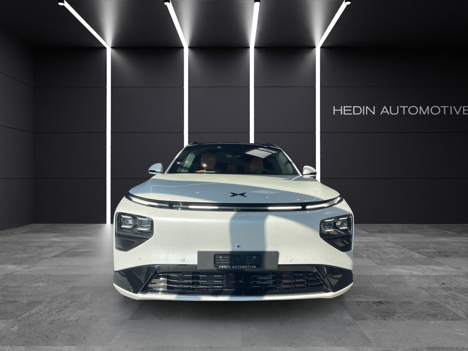 XPENG G9 Performance AWD-image-2