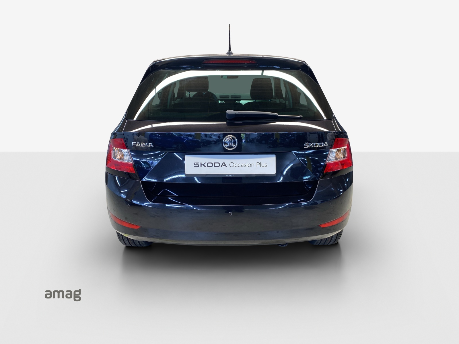 SKODA Fabia 1.0 TSI Ambition-image-3