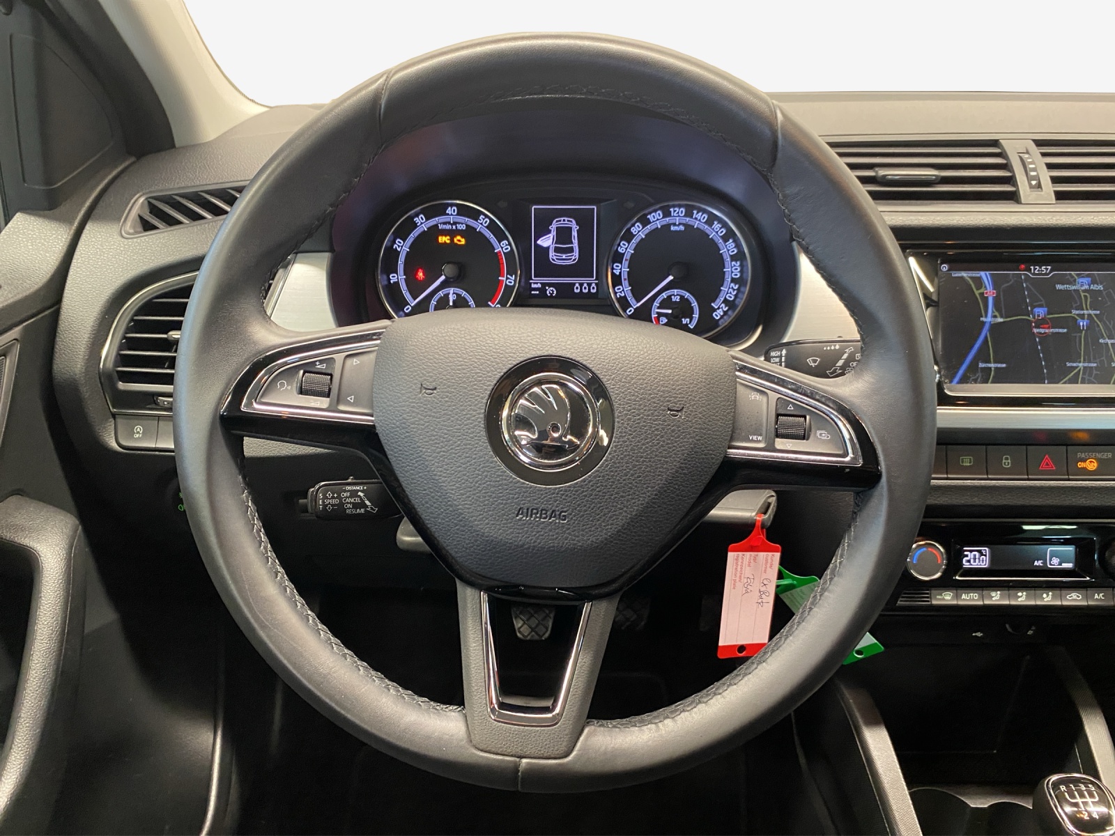 SKODA Fabia 1.0 TSI Ambition-image-9