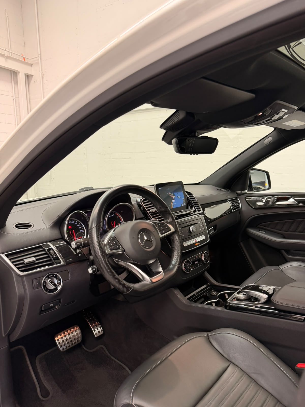 MERCEDES-BENZ GLE Coupé 43 AMG 4Matic 9G-Tronic-image-11