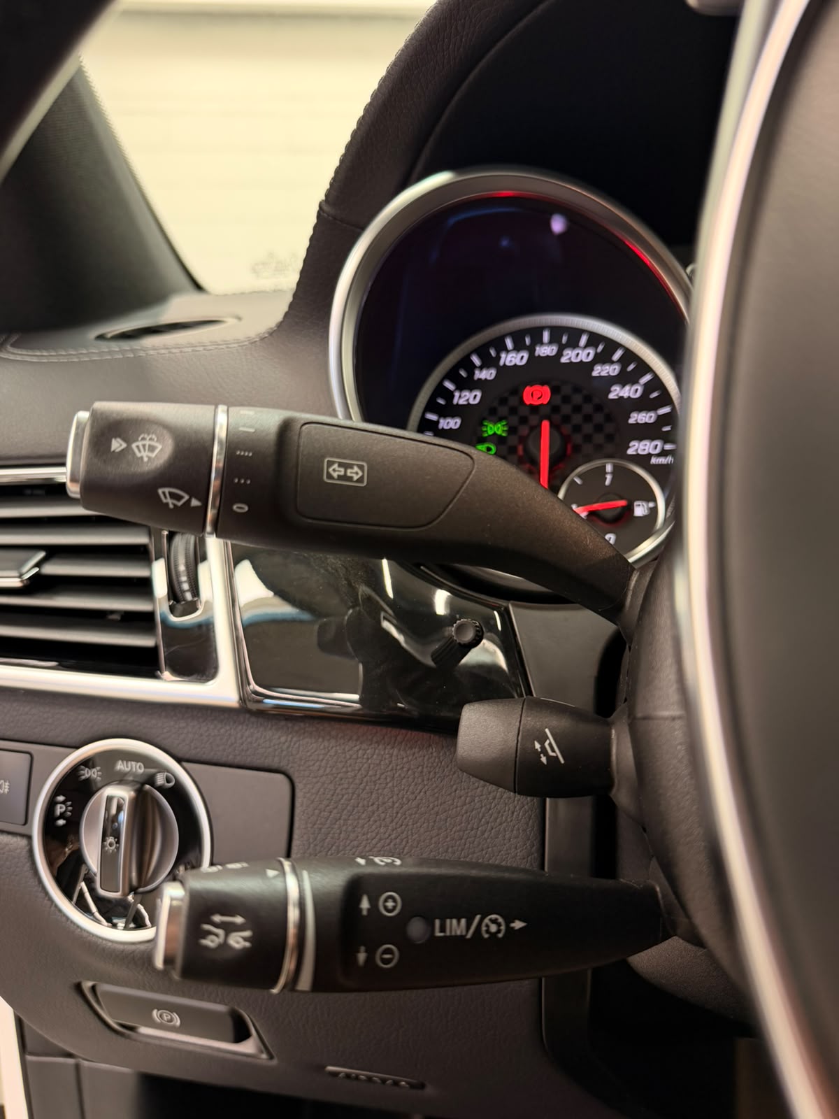 MERCEDES-BENZ GLE Coupé 43 AMG 4Matic 9G-Tronic-image-25