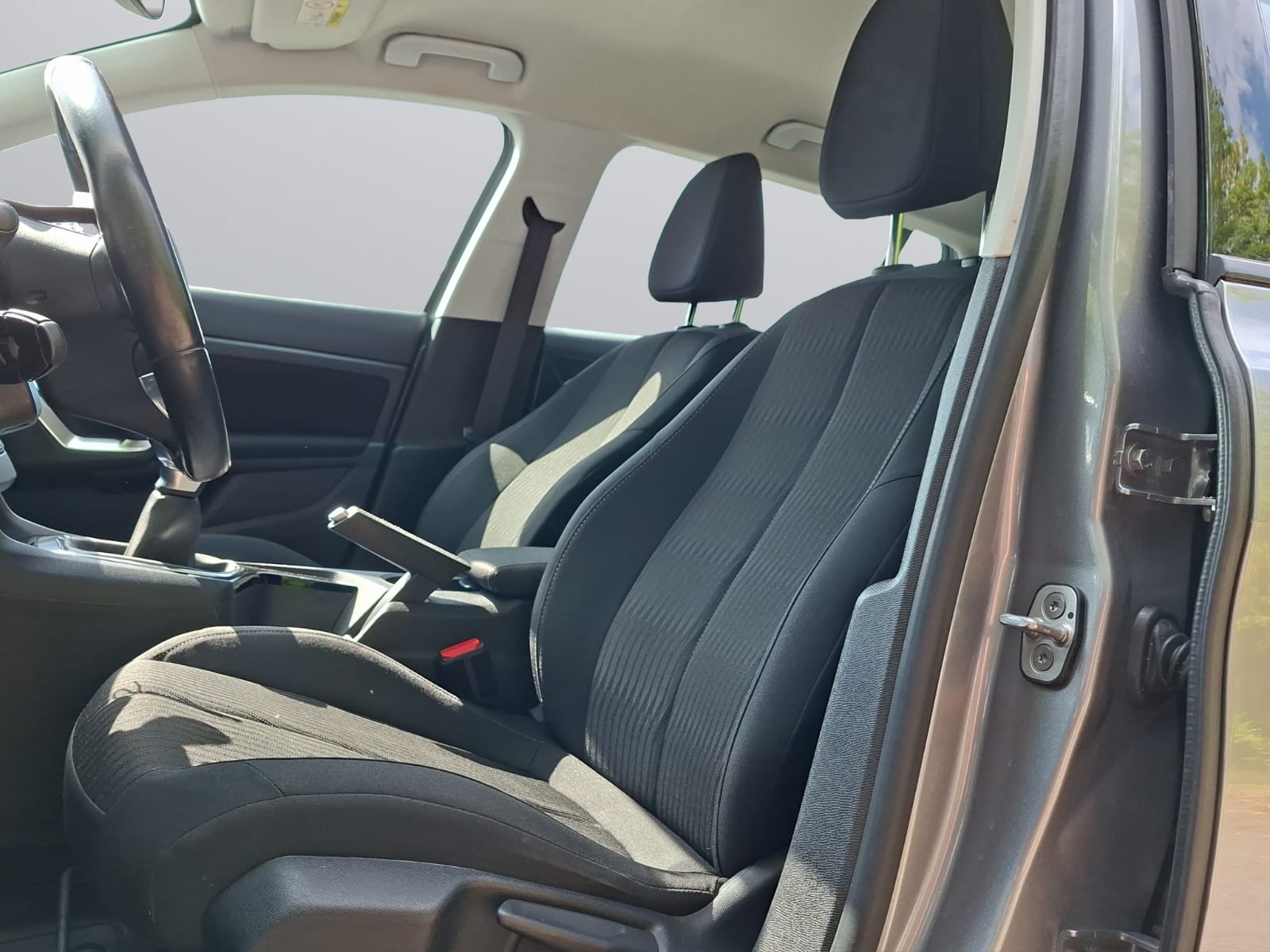 PEUGEOT 308 1.2 THP Style-image-9