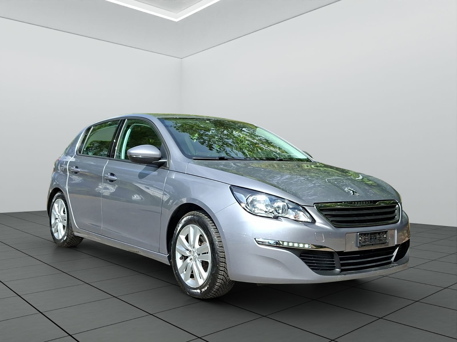 PEUGEOT 308 1.2 THP Style-image-2