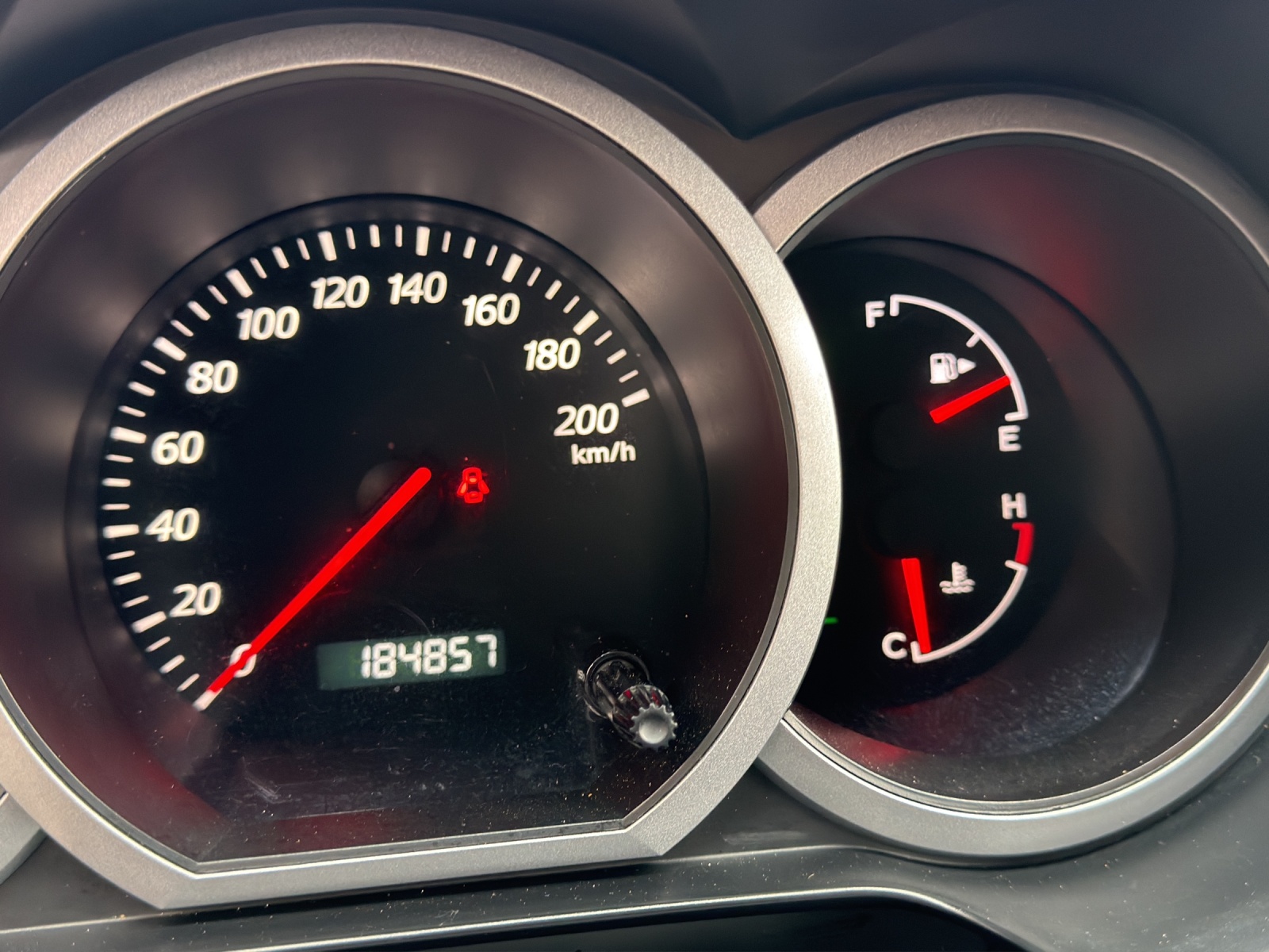 SUZUKI Grand Vitara 2.0 16V Top-image-10
