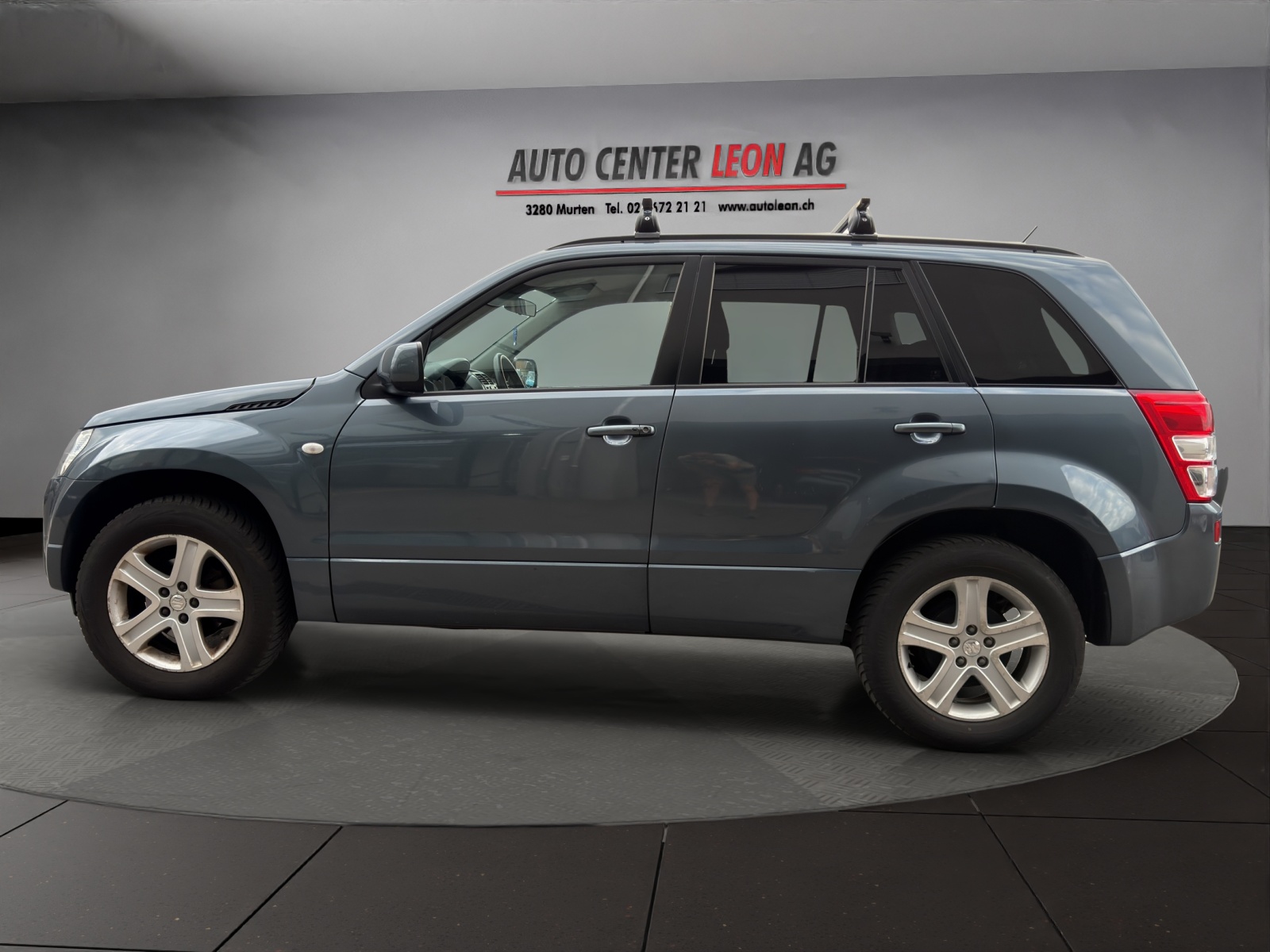 SUZUKI Grand Vitara 2.0 16V Top-showroom-element-2