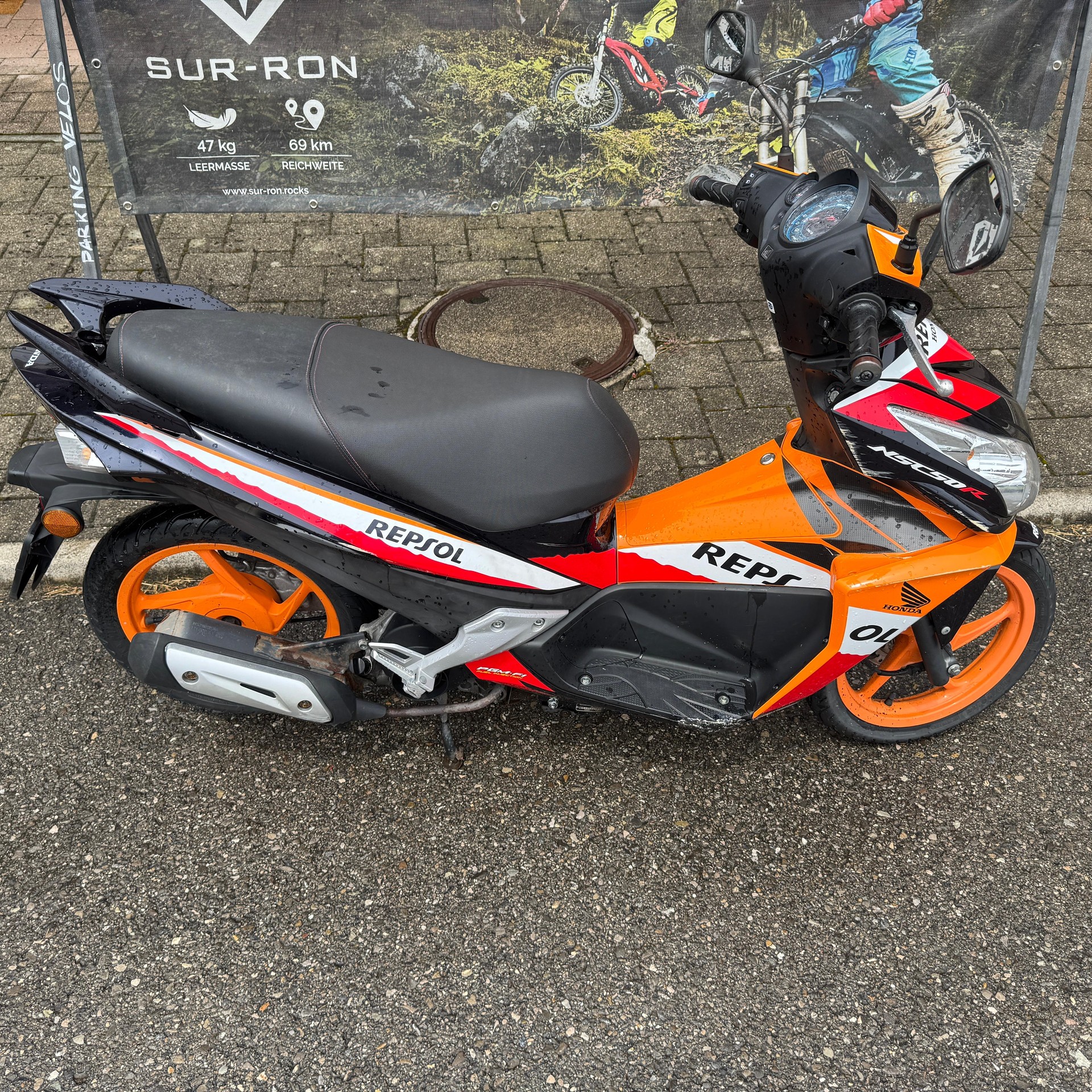 HONDA NSC Vision 50 R Repsol-image-1