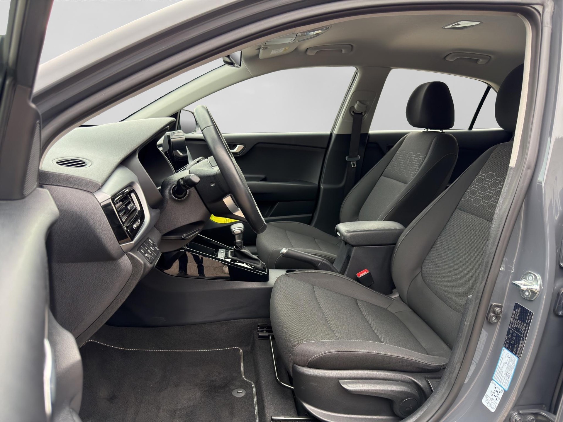 KIA Rio 1.0 T-GDi Power-showroom-element-1