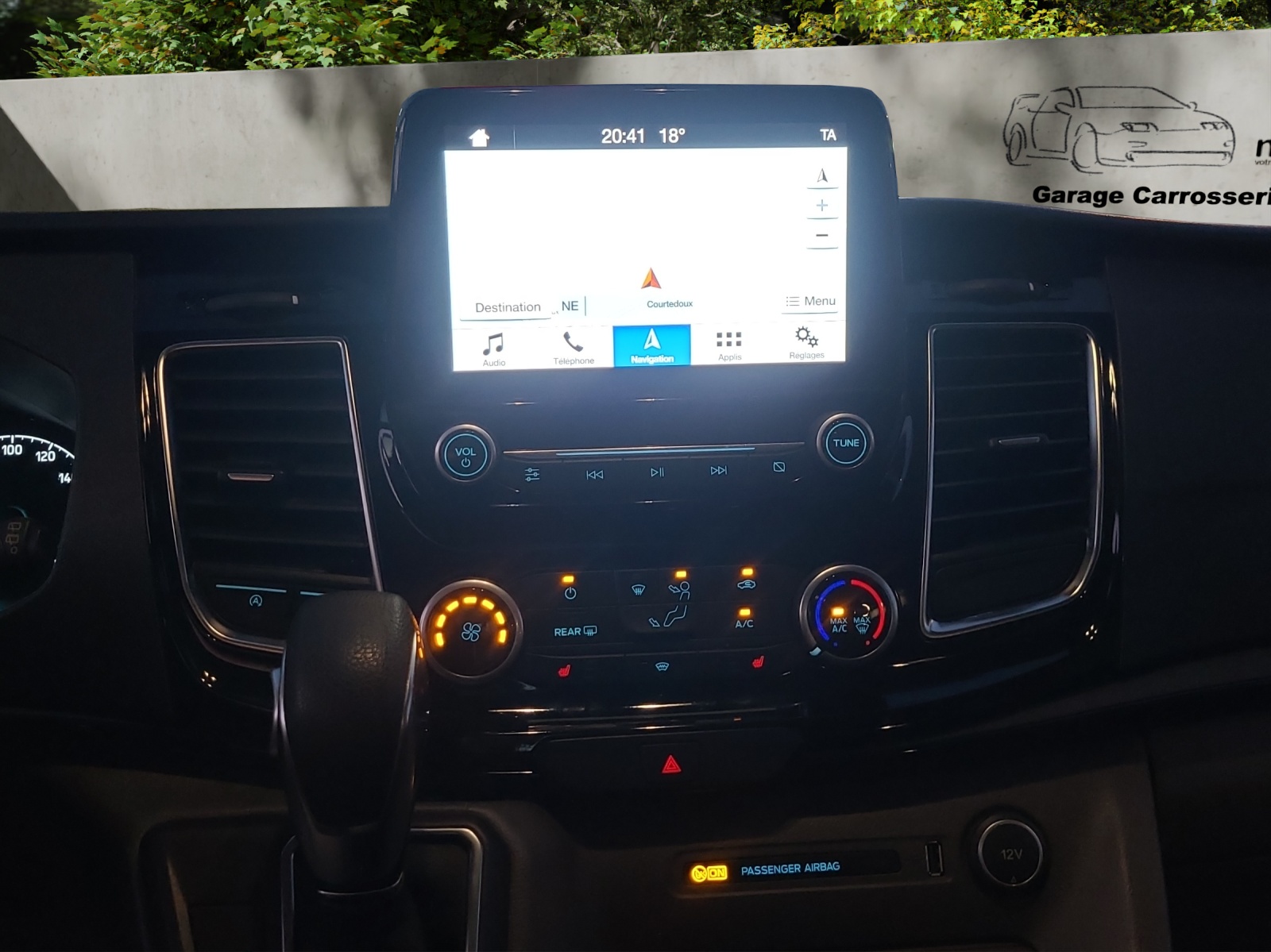 FORD Tourneo Custom 310 L1H1 Sport SelectShift A-image-22