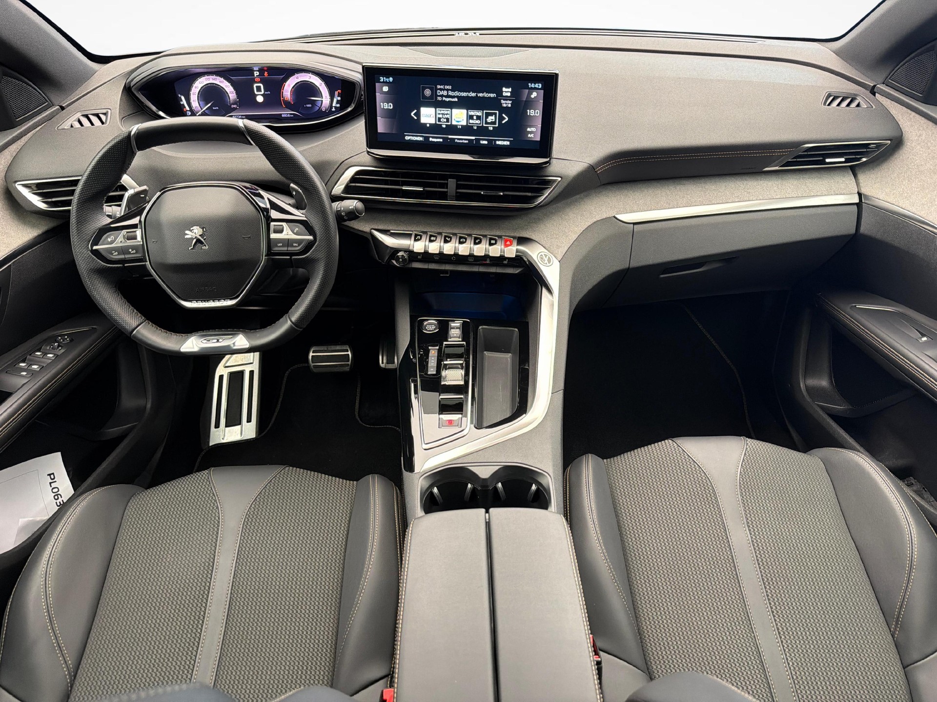 PEUGEOT 5008 1.5 BlueHDi GT-image-8