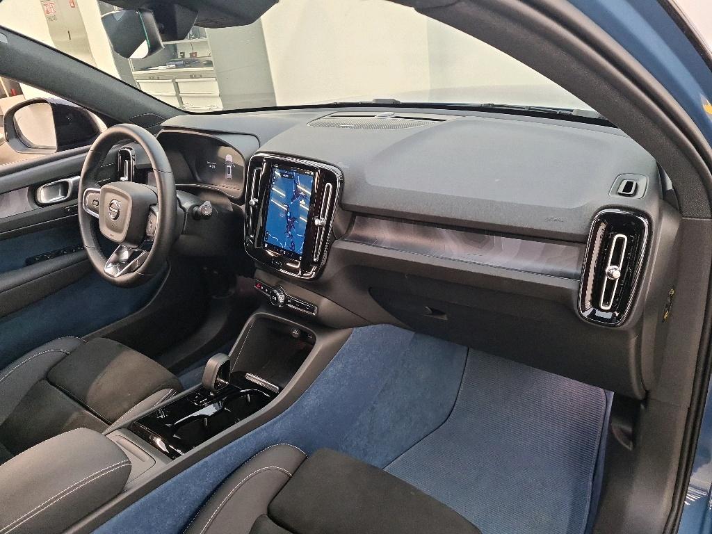 VOLVO EX40 82kWh Twin Motor Performance AWD Ultra / 442PS / CH-Fahrzeug-image-5