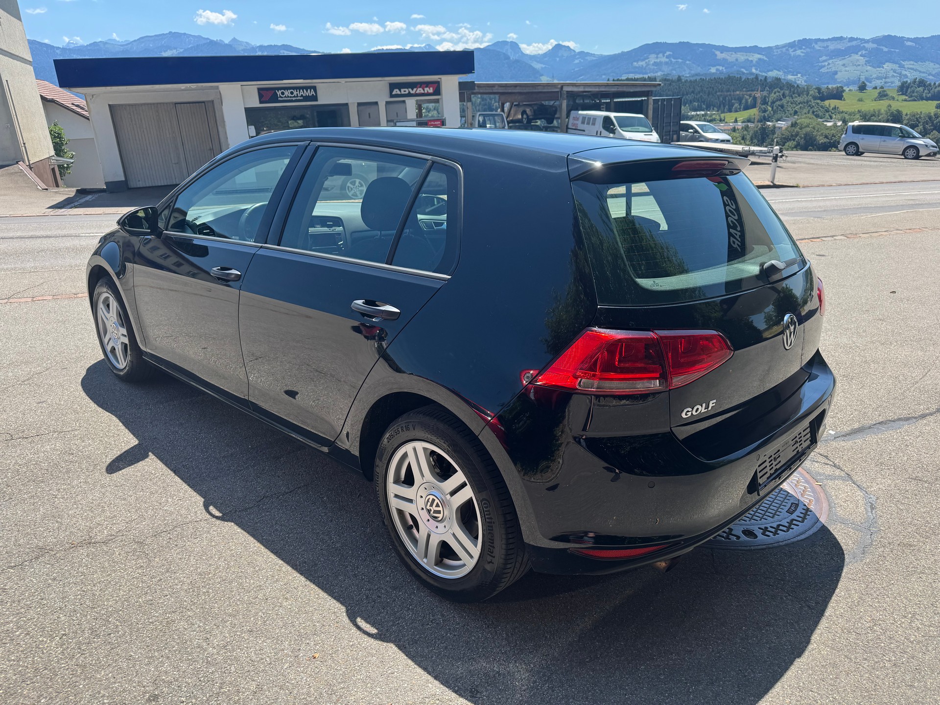 VW Golf 1.2 TSI Trendline-image-3