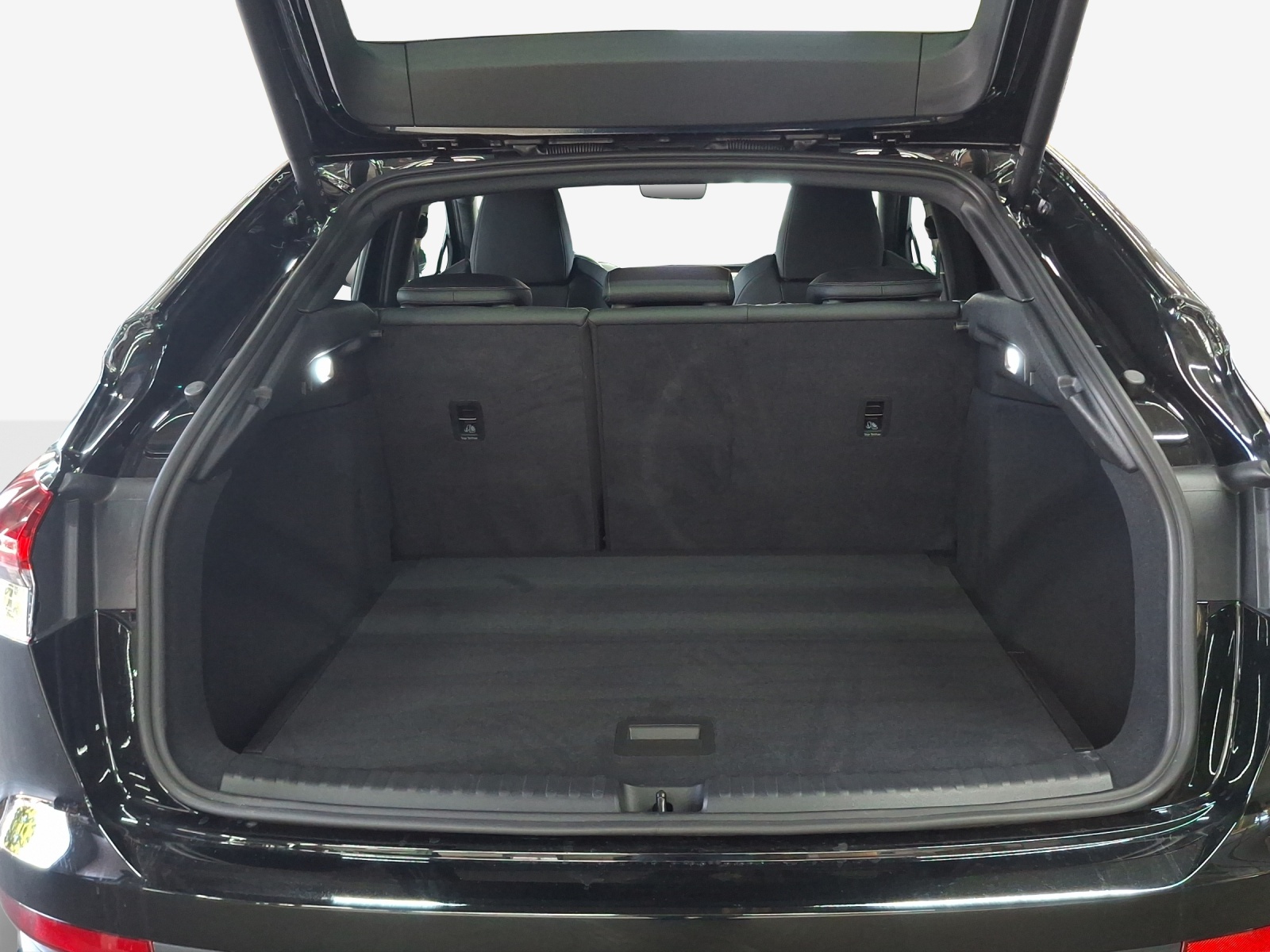 AUDI Q4 Sportback e-tron 45 Attraction quattro-image-13