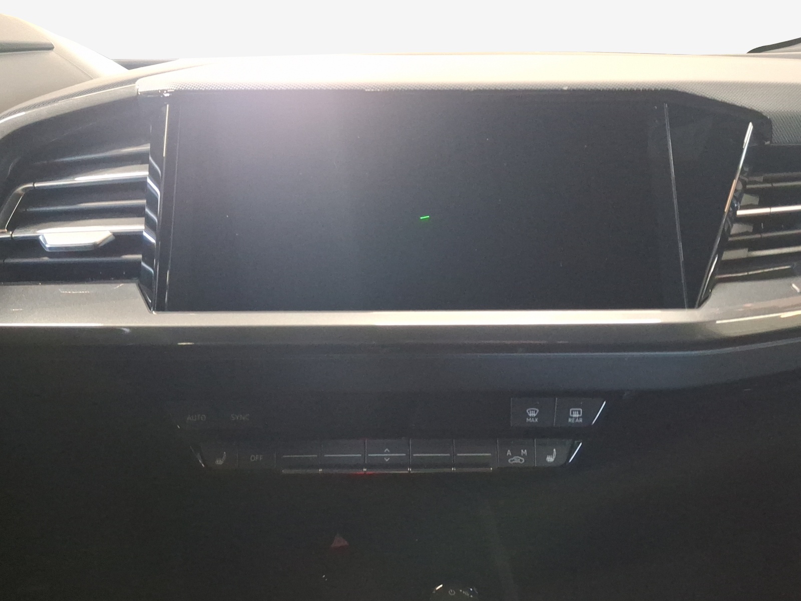 AUDI Q4 Sportback e-tron 45 Attraction quattro-image-11