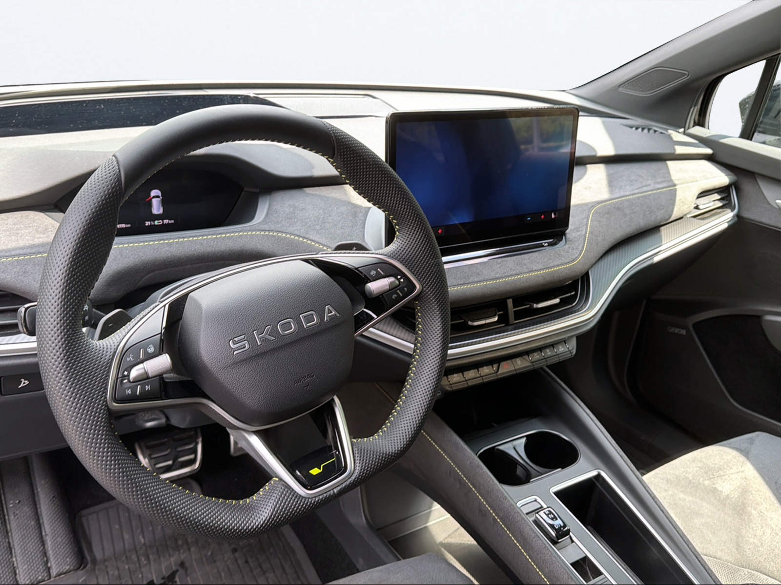 SKODA Elroq RS 4x4-image-10