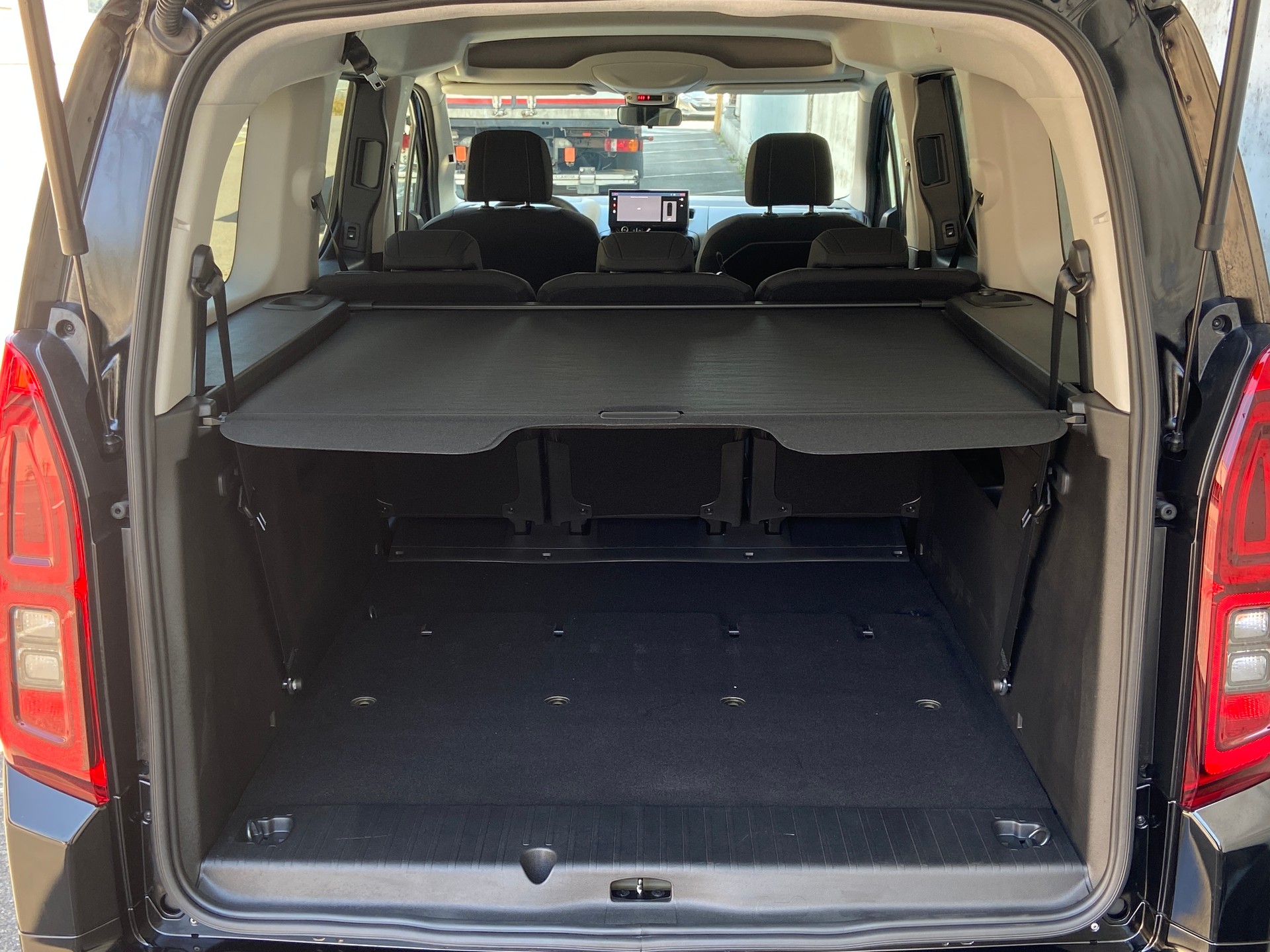 FIAT Qubo L 1.5 D La Prima 7-Sitzer-image-14