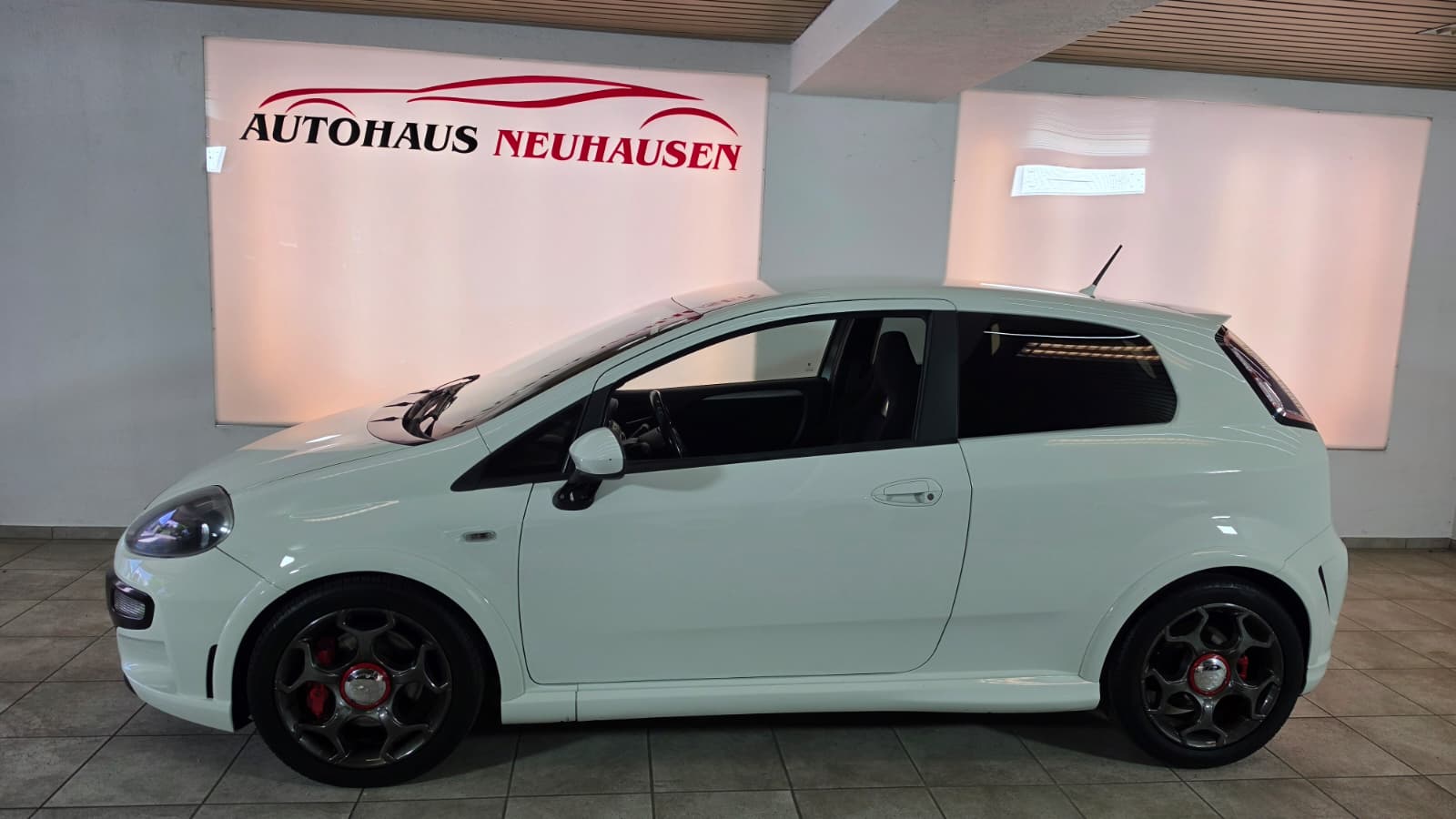 FIAT Punto 1.4 16V Turbo Abarth Supersport, TOP FAHRZEUG, FRISCH AB SERVICE UND FRISCH AB MFK-image-5