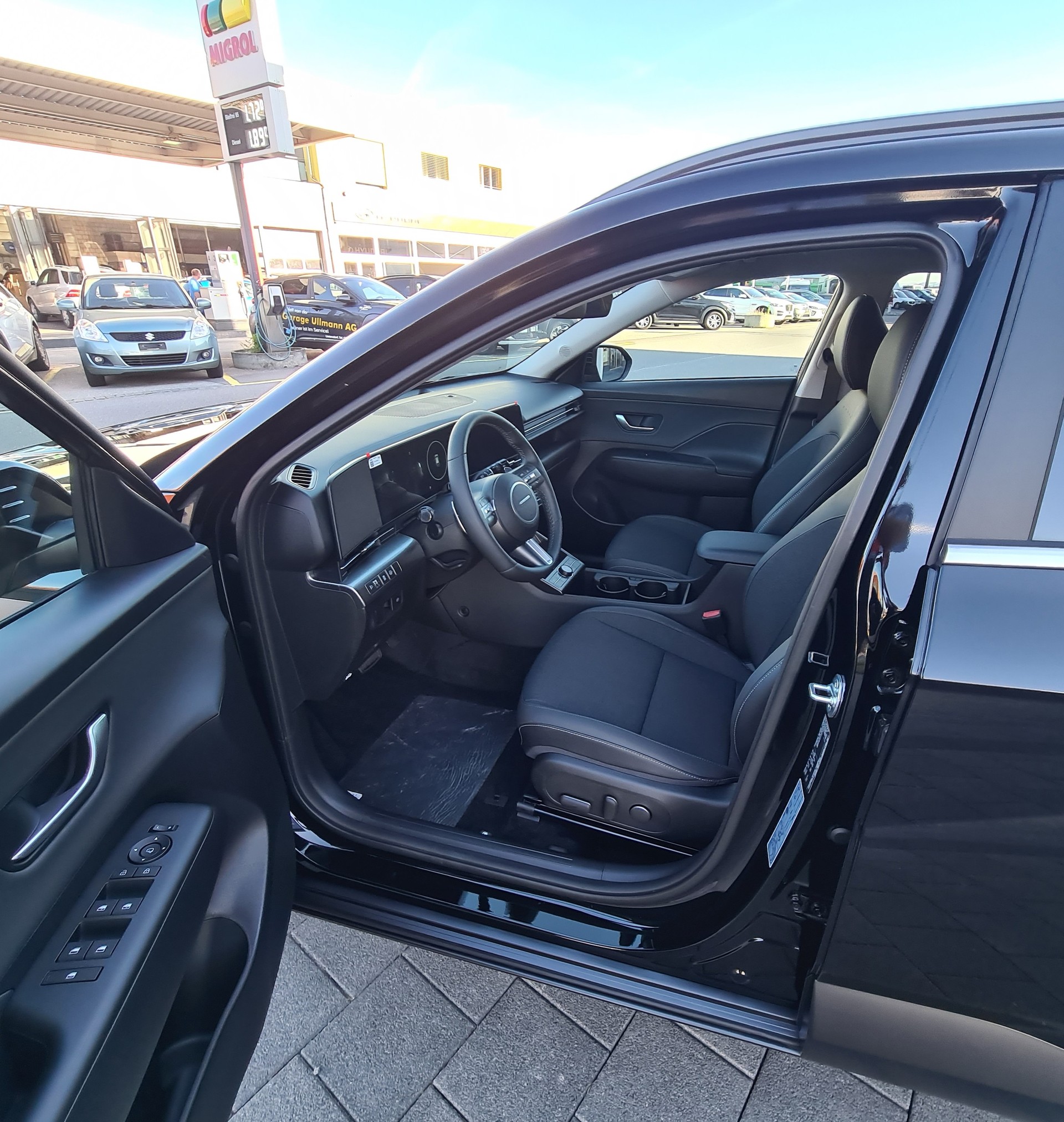 HYUNDAI Kona 1.6 GDi HEV Amplia DCT-image-9