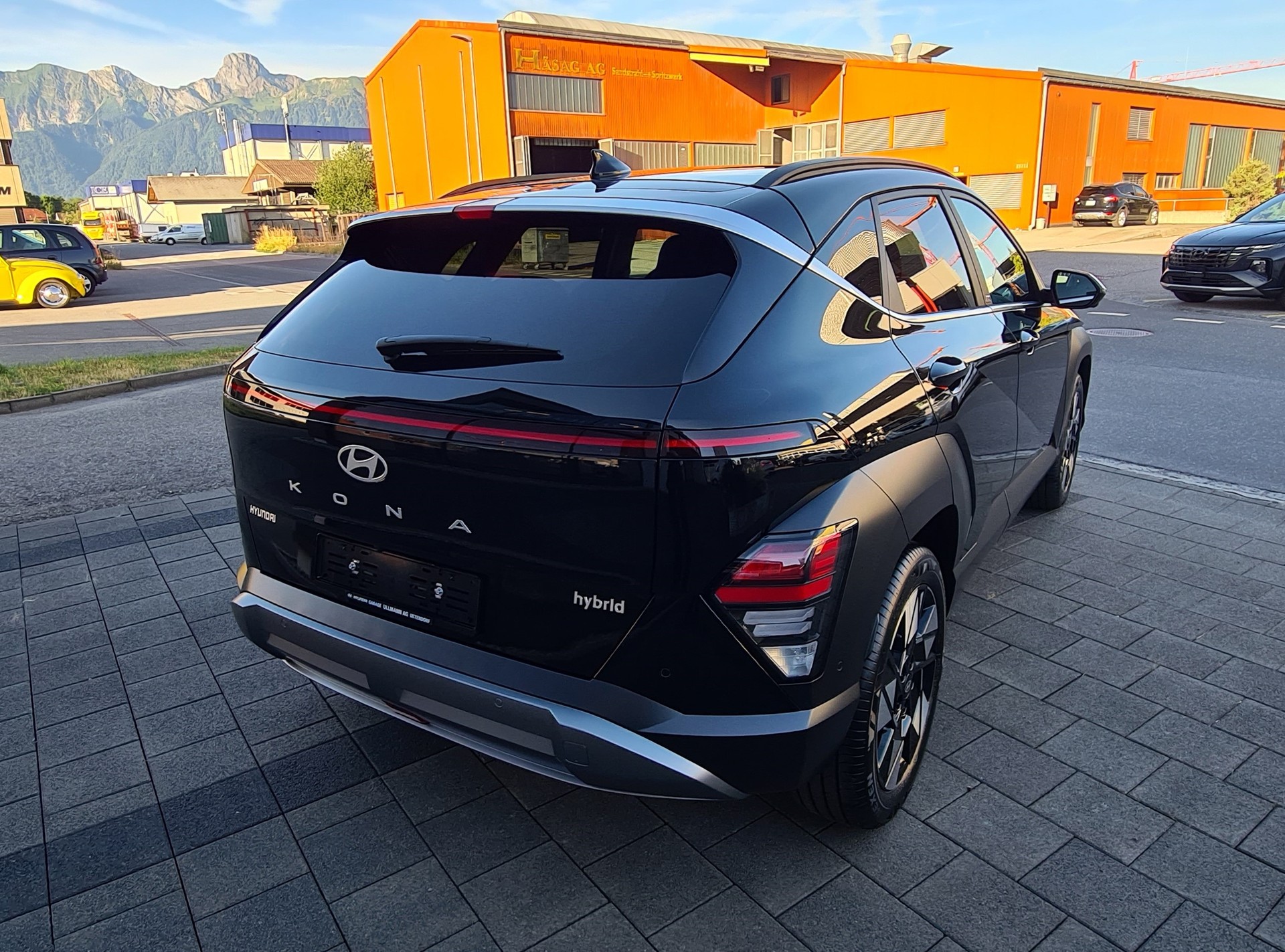 HYUNDAI Kona 1.6 GDi HEV Amplia DCT-image-4