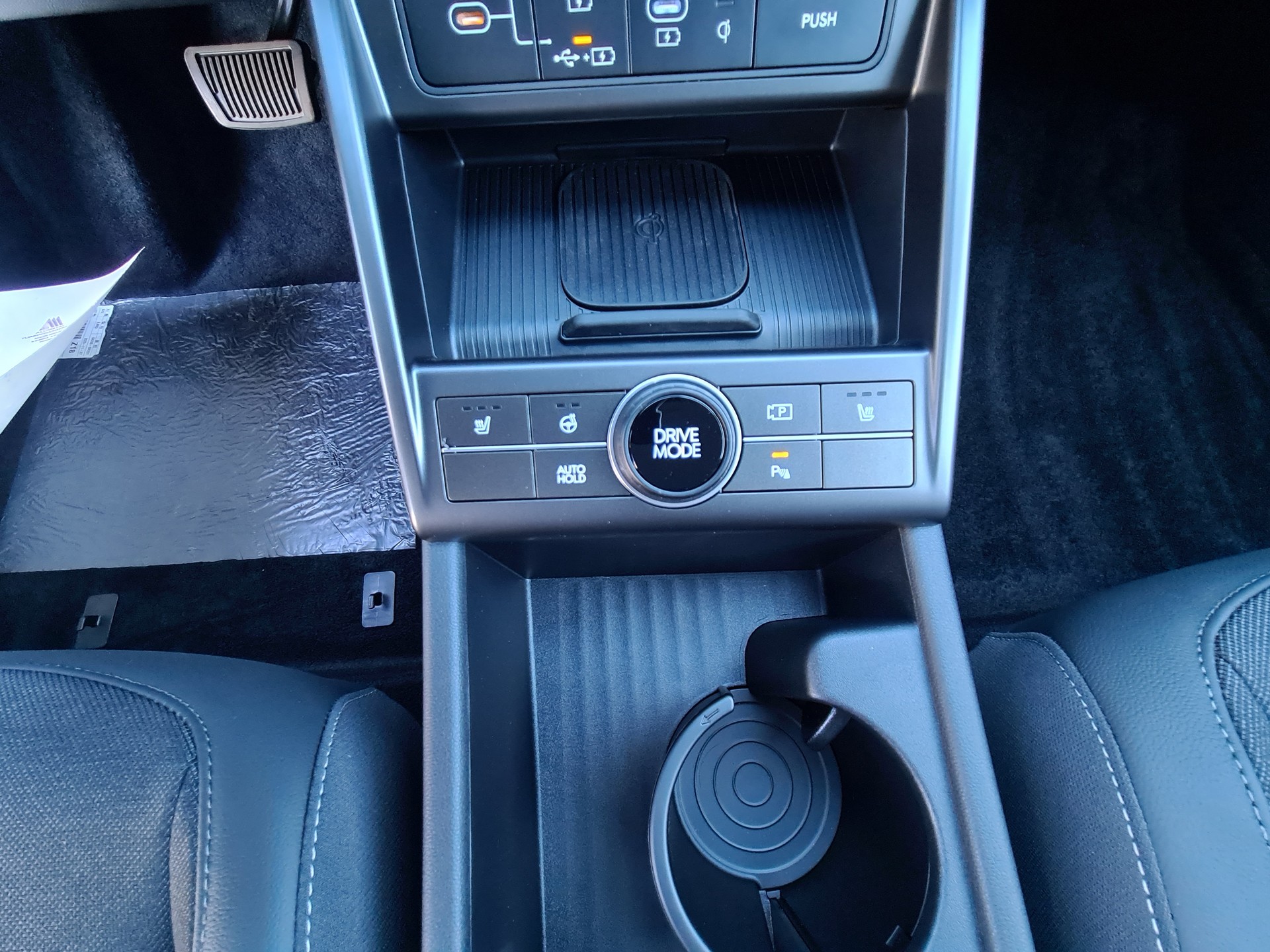 HYUNDAI Kona 1.6 GDi HEV Amplia DCT-image-15