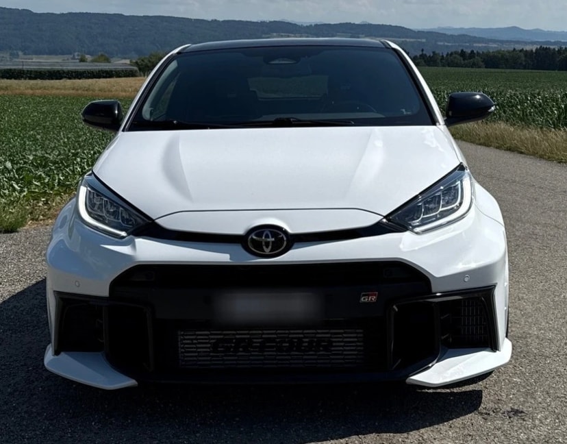 TOYOTA 1.6 Turbo Sport 4x4-image-1