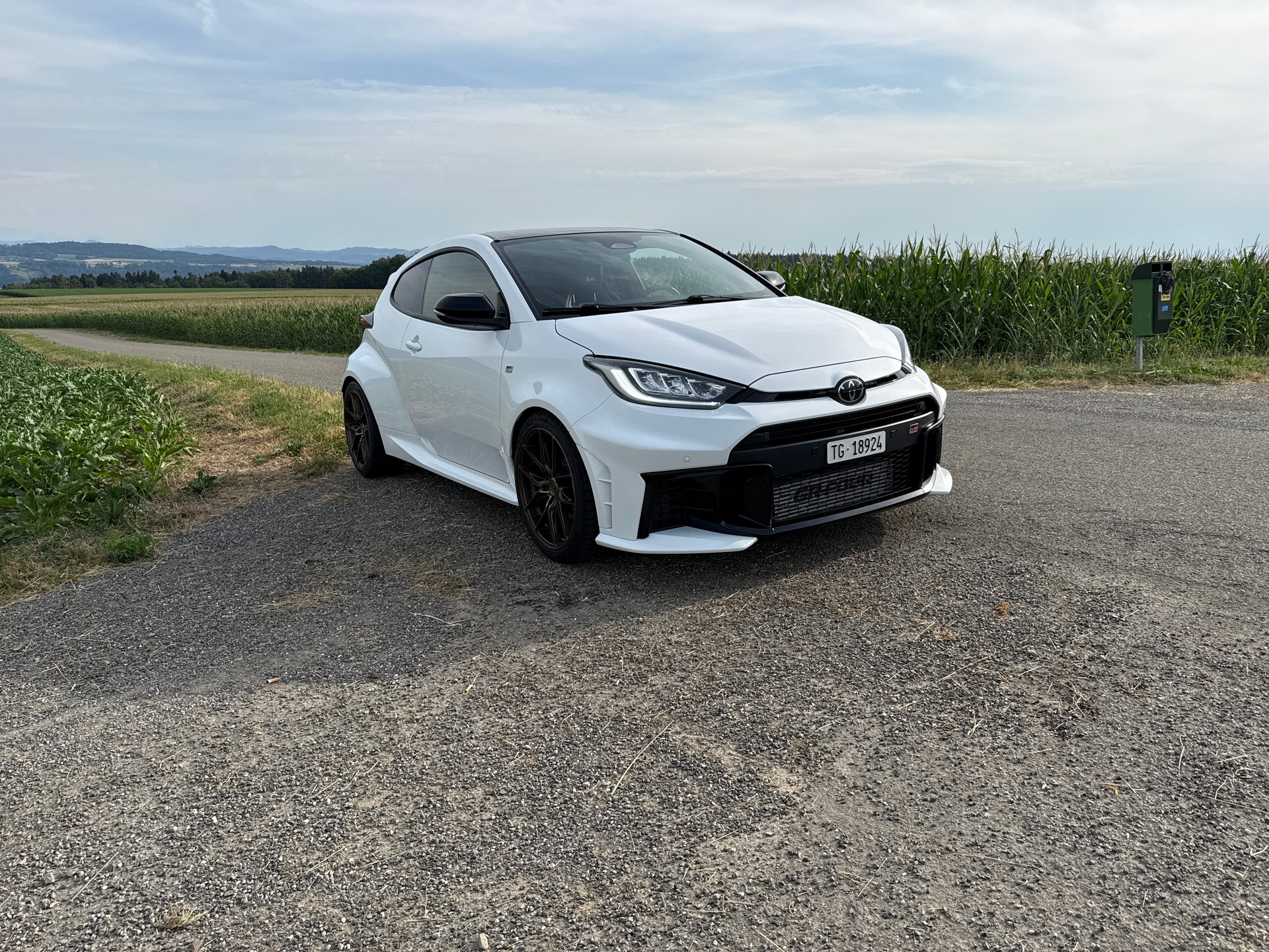 TOYOTA 1.6 Turbo Sport 4x4-image-6