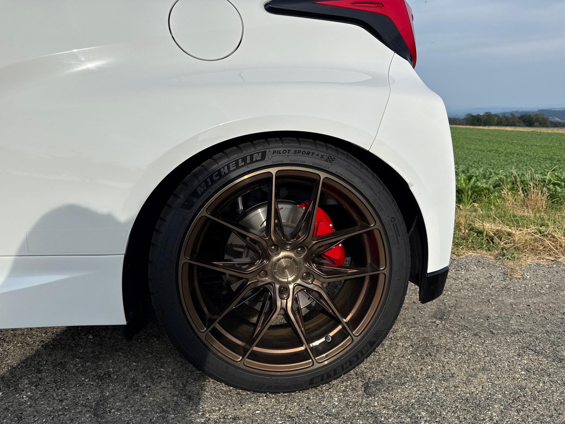 TOYOTA 1.6 Turbo Sport 4x4-image-9