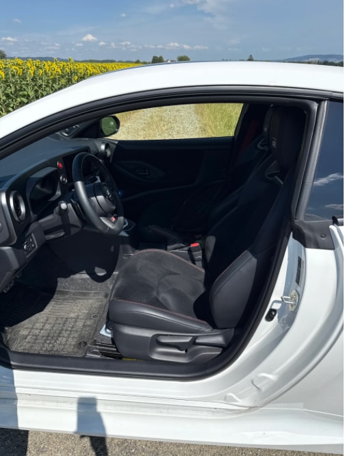 TOYOTA 1.6 Turbo Sport 4x4-image-6