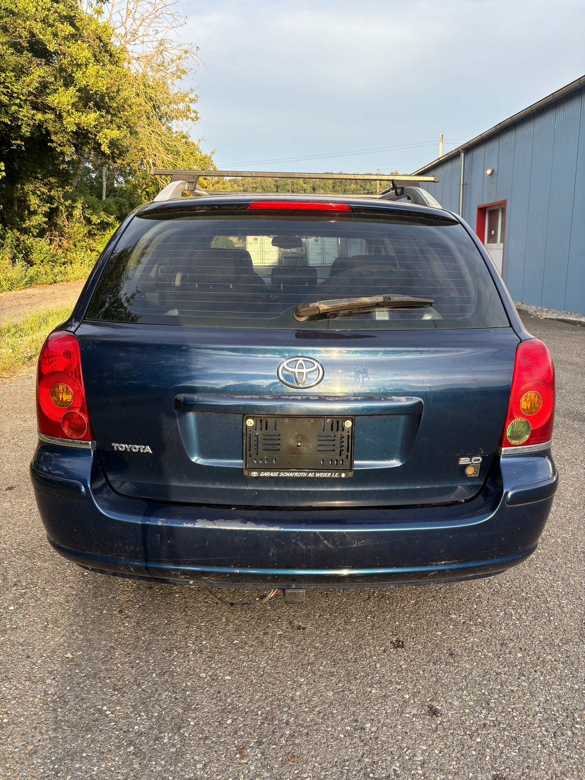 TOYOTA Avensis 2.0 D4 VVT-i Linea Sol Sportswagon-image-4