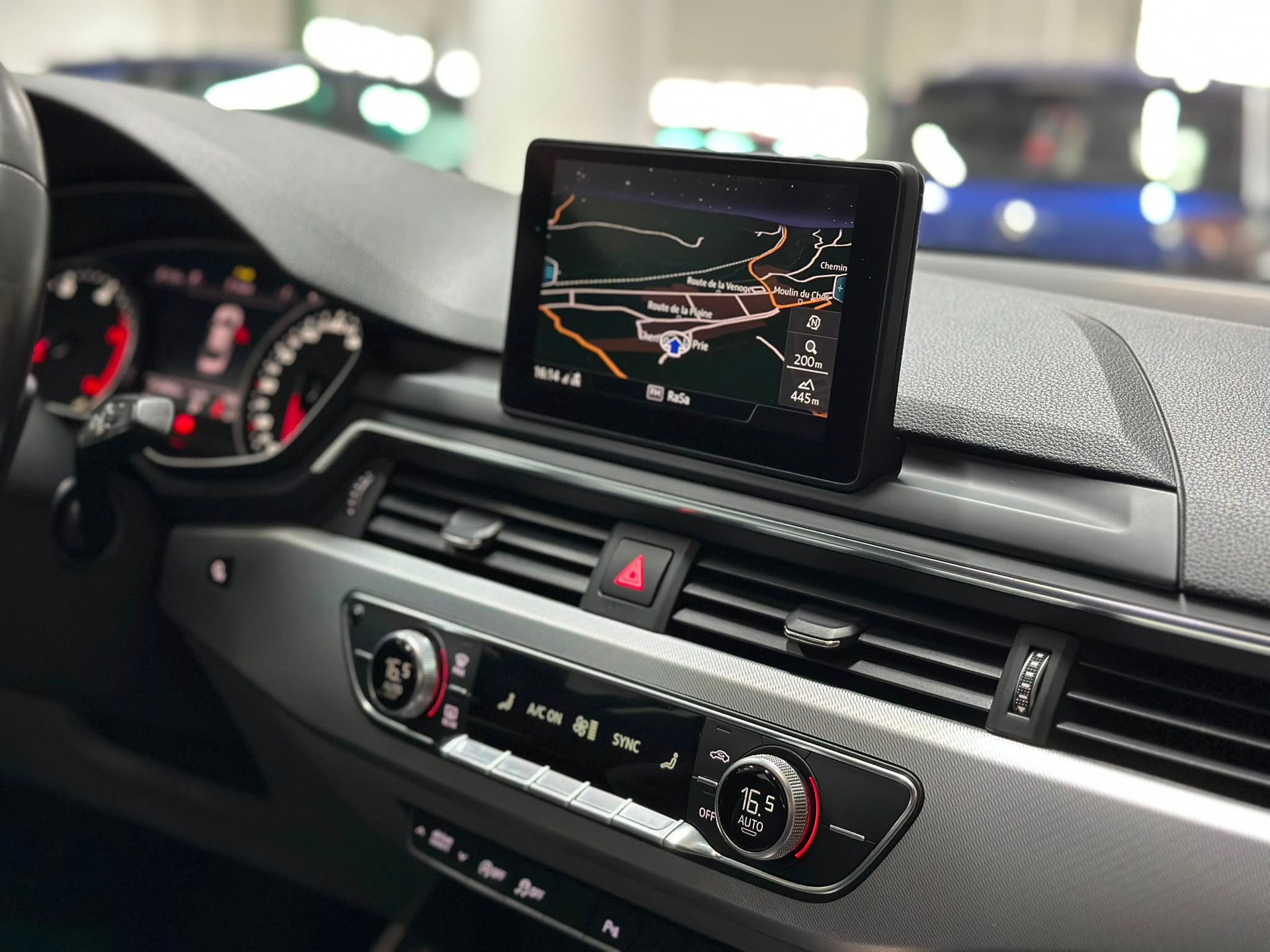 AUDI A4 Limousine 3.0 TDI S-tronic-image-15