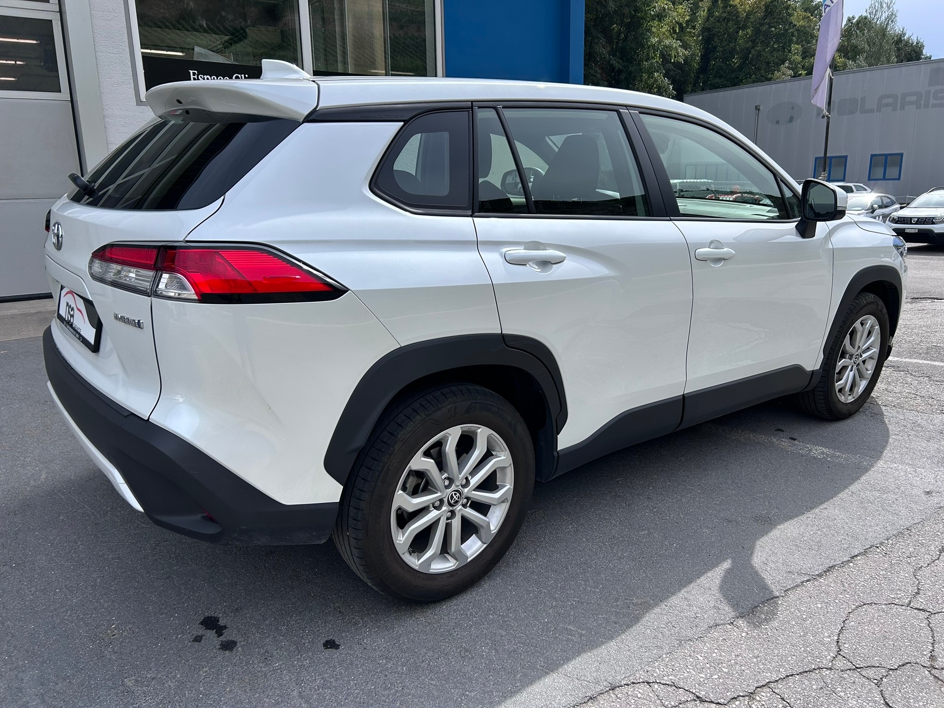 TOYOTA Corolla Cross 2.0 4WD Comfort e-CVT-image-2