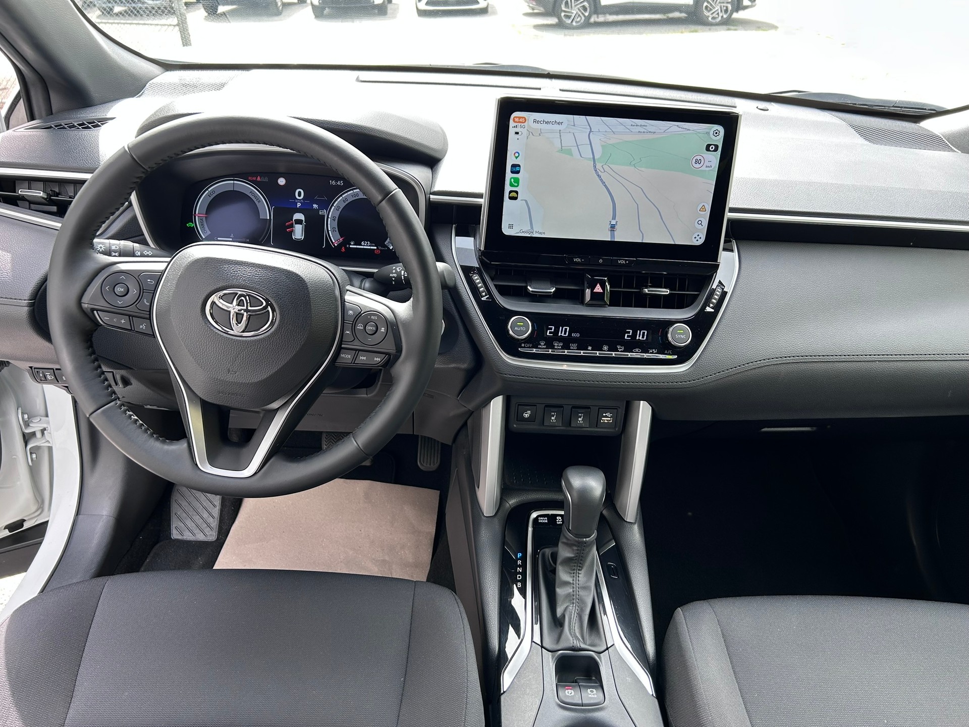 TOYOTA Corolla Cross 2.0 4WD Comfort e-CVT-image-8