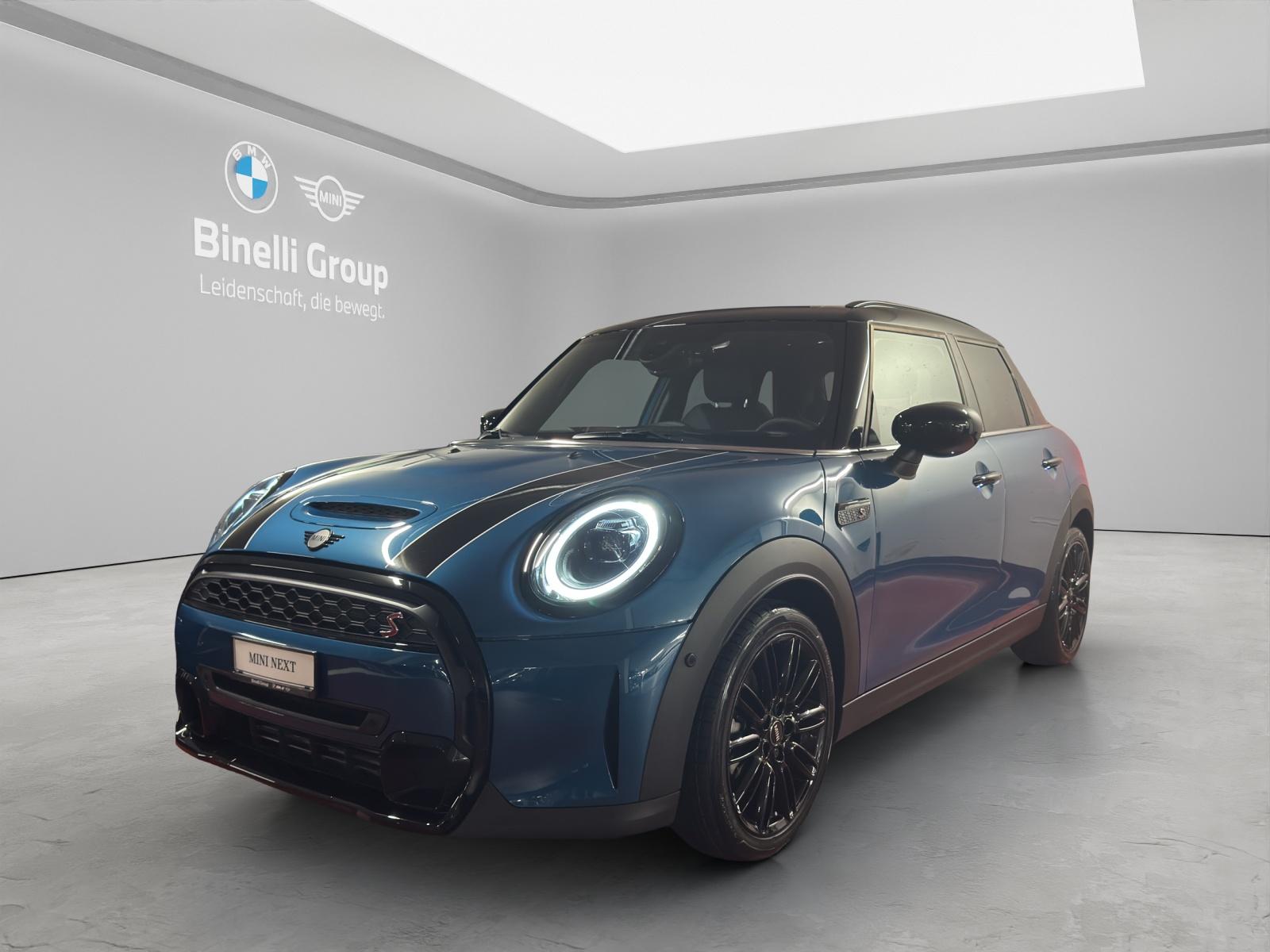 MINI F55 2.0i Cooper S-image-0
