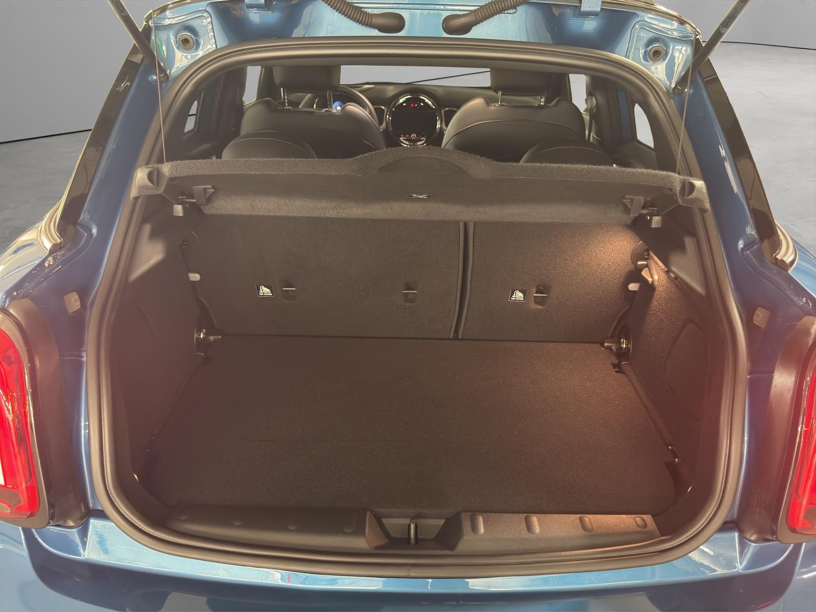 MINI F55 2.0i Cooper S-image-9