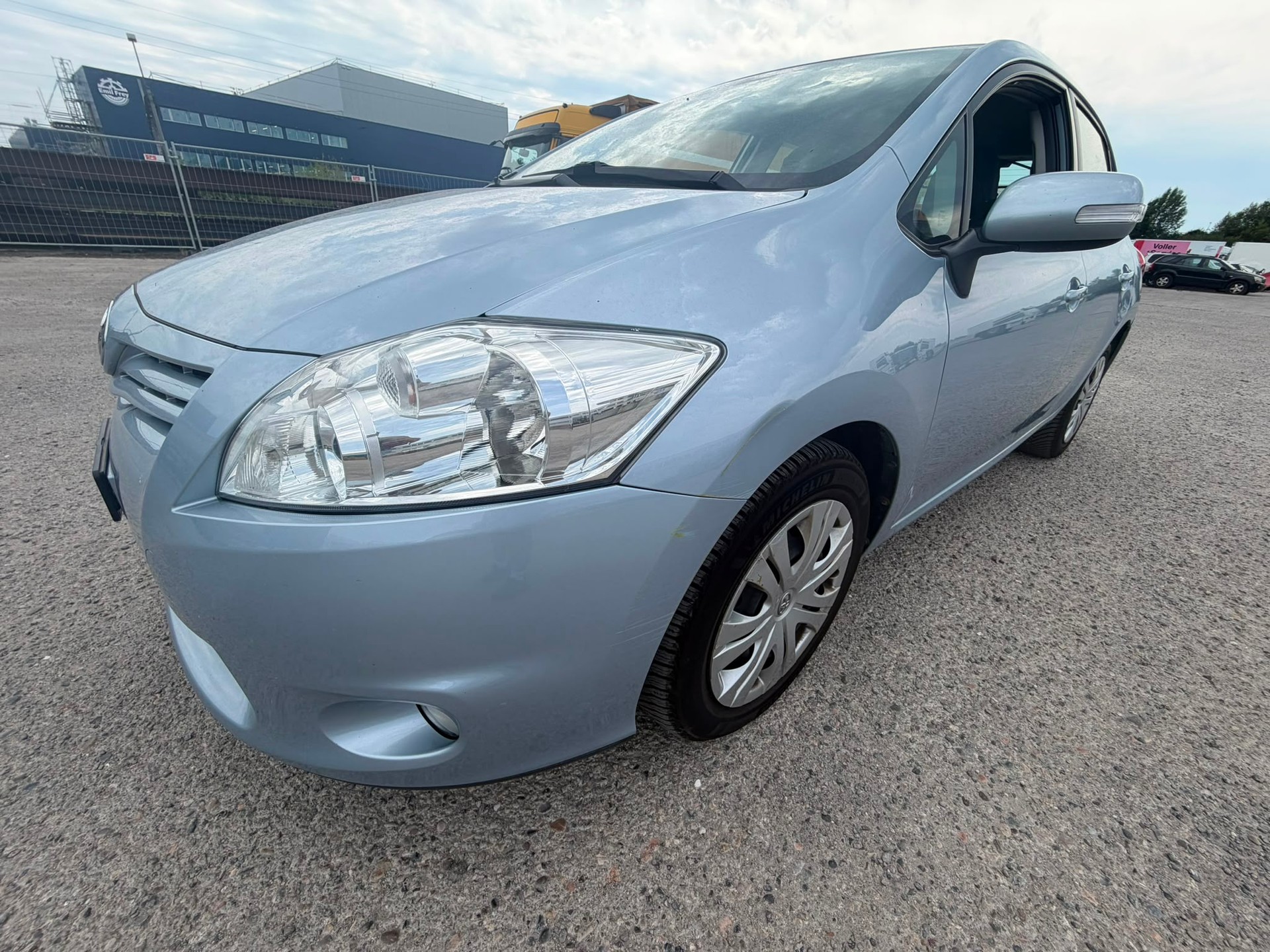 TOYOTA Auris 1.6 Linea Sol Multimode-image-1