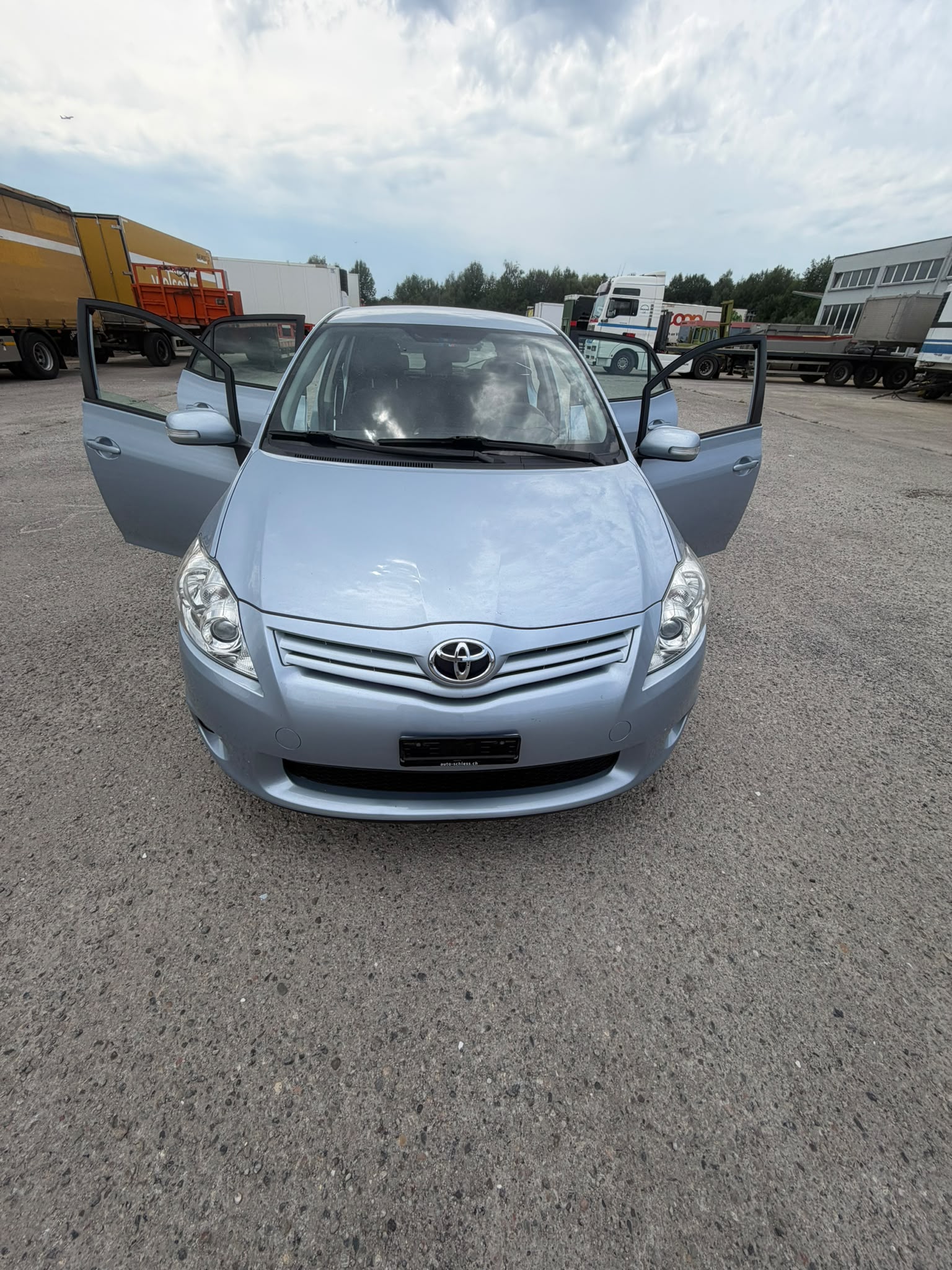 TOYOTA Auris 1.6 Linea Sol Multimode-image-3