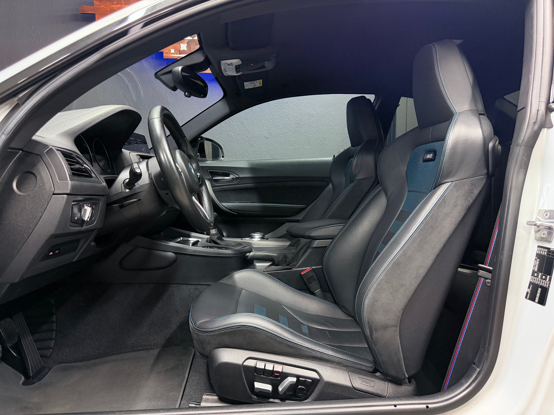 BMW M2 Competition-image-9