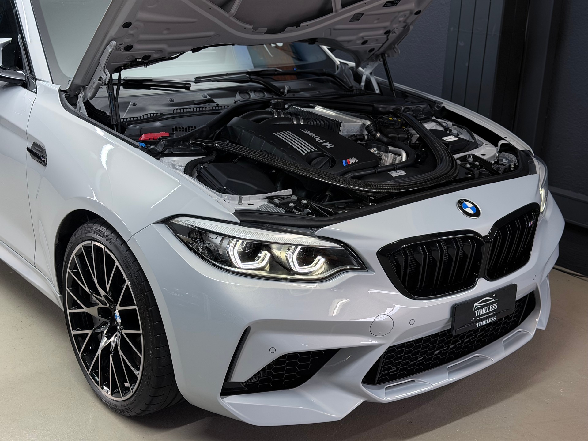 BMW M2 Competition-image-3