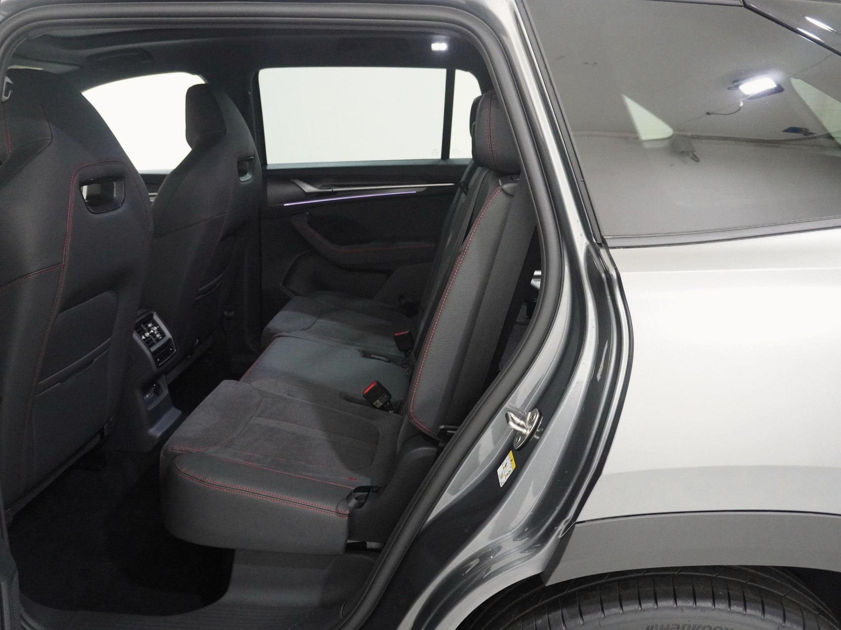 SKODA Kodiaq 2.0 TSI RS-image-15
