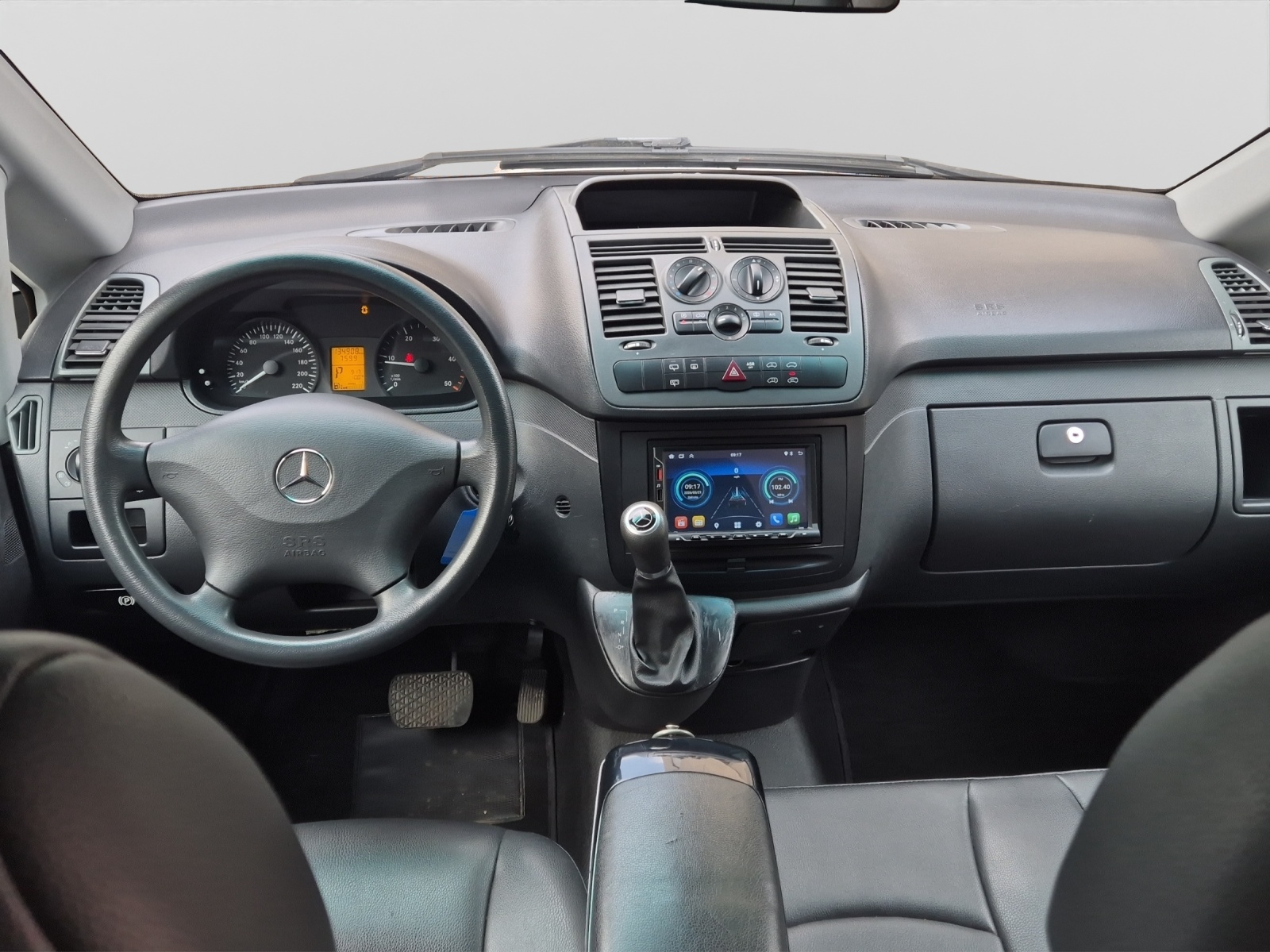 MERCEDES-BENZ Vito 116 CDI Blue Efficiency EL 4Matic A-image-11
