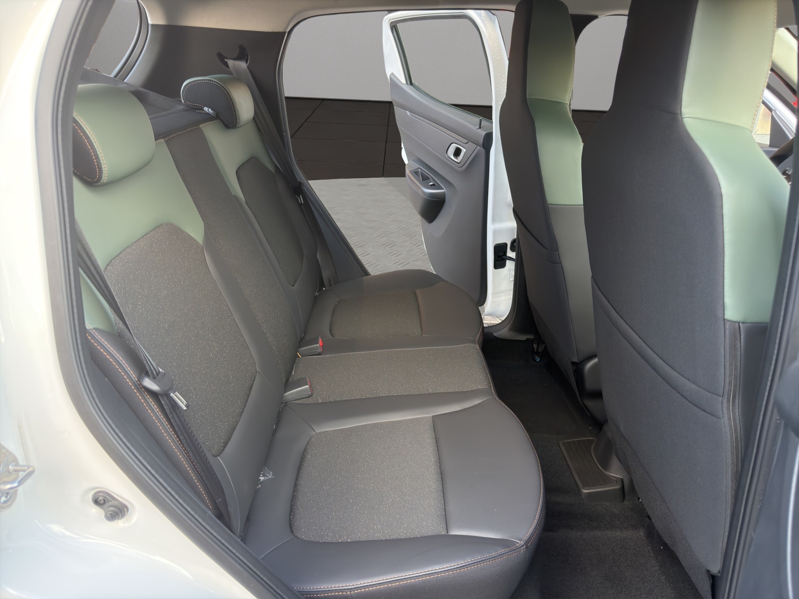 DACIA Spring 27 kWh Extreme-image-6