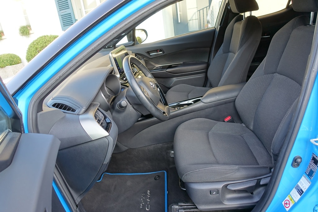TOYOTA C-HR 1.8 HSD Limited CVT-image-6
