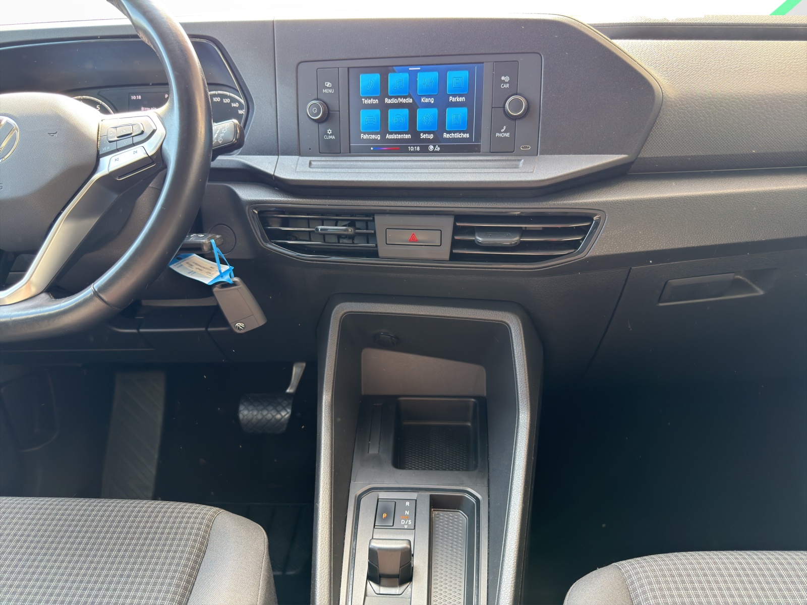 VW Caddy 1.5 TSI Life DSG-image-11