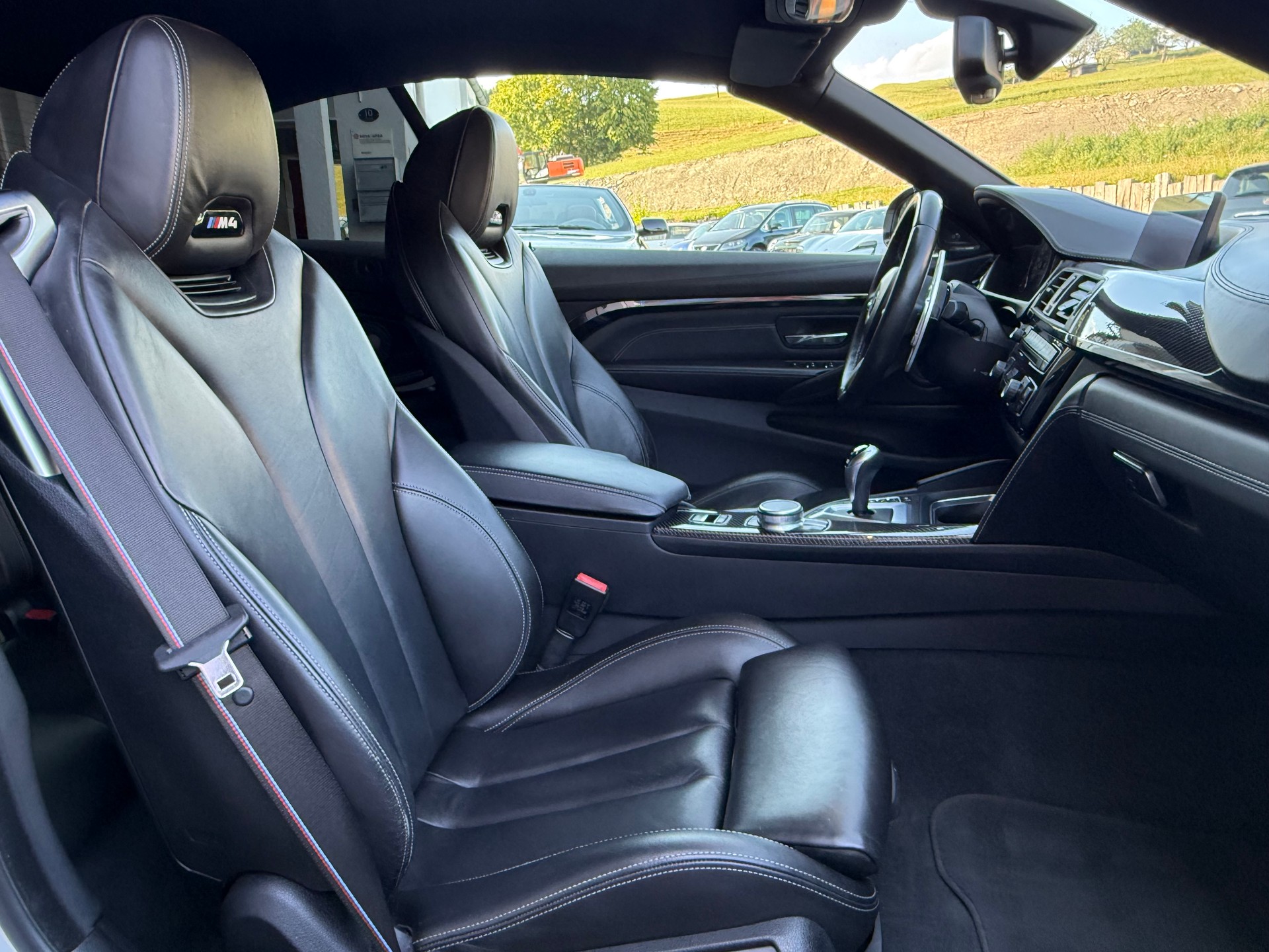 BMW M4 Cabriolet Competition DKG-image-19