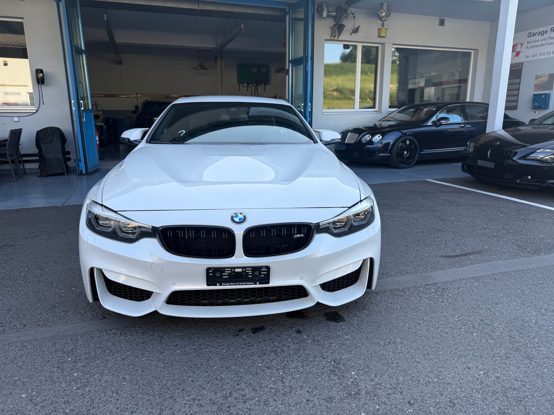 BMW M4 Cabriolet Competition DKG-image-2