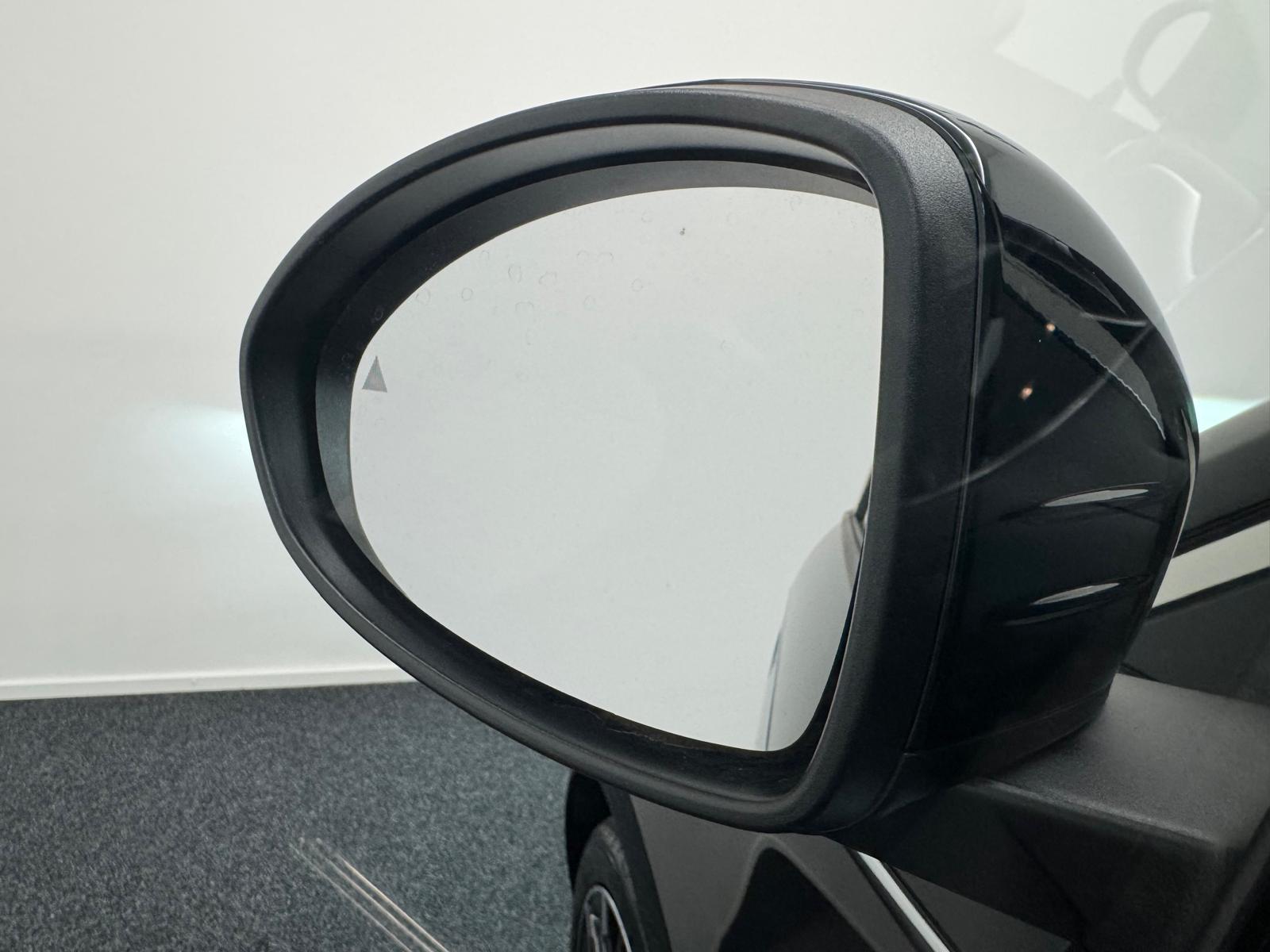 FIAT 500 La Prima-image-19