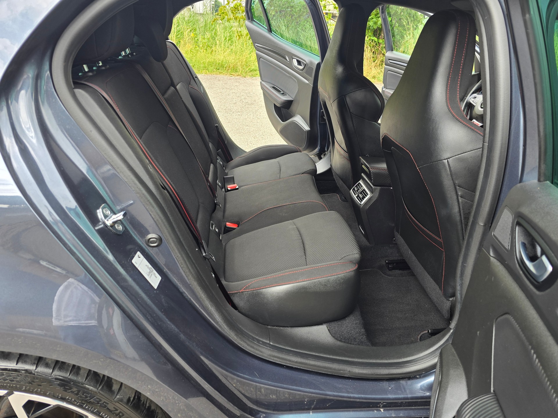 RENAULT Mégane RS 280 EDC-image-15