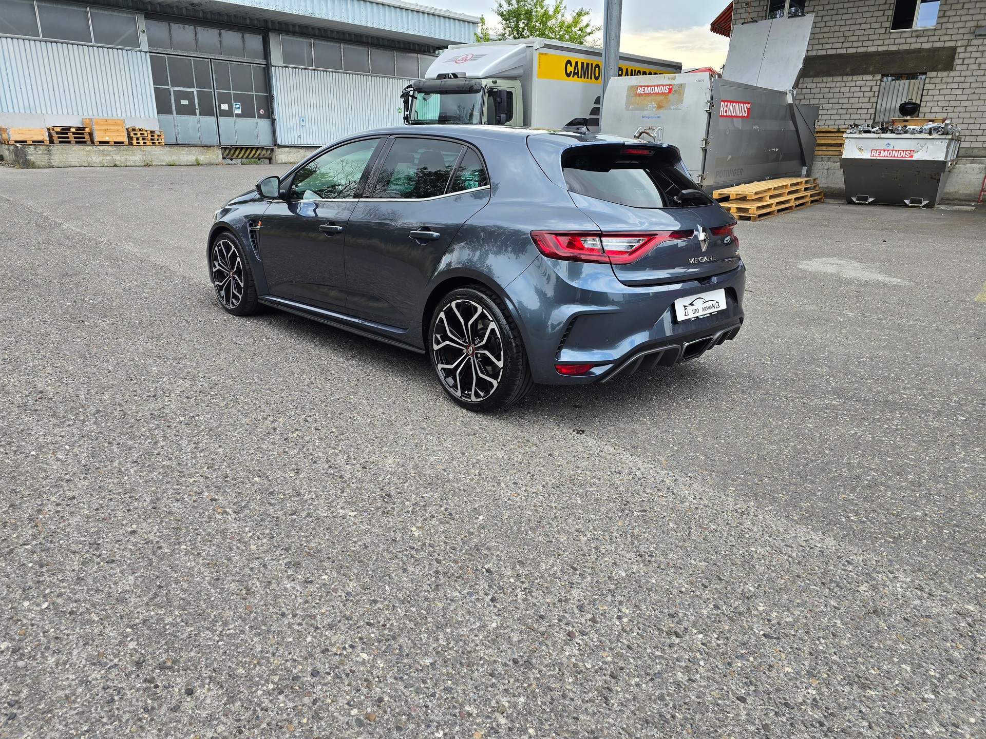 RENAULT Mégane RS 280 EDC-image-4