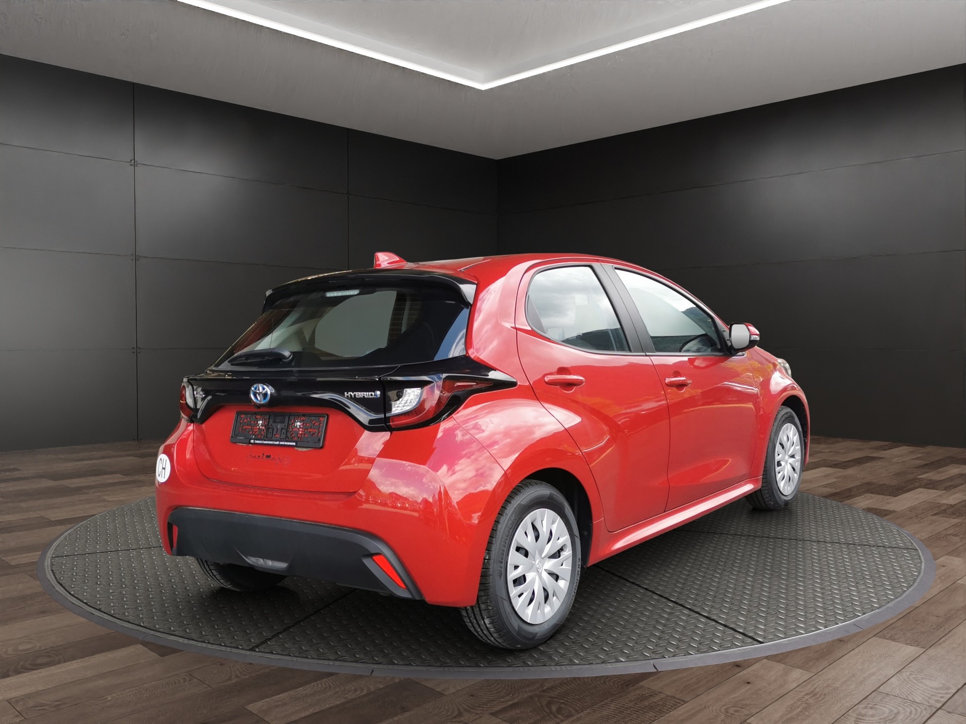 TOYOTA Yaris 1.5 Active e-CVT-image-6