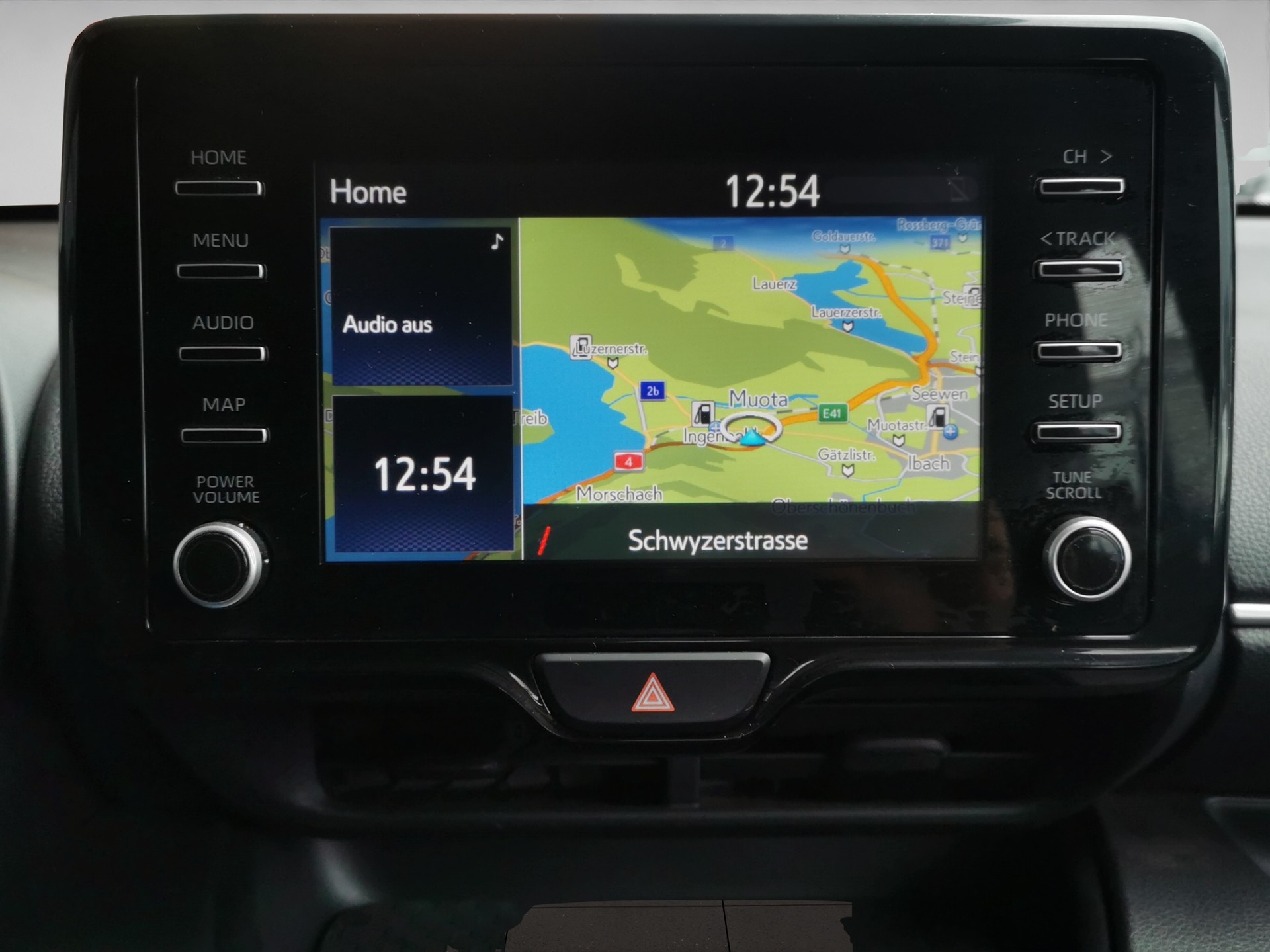 TOYOTA Yaris 1.5 Active e-CVT-image-19