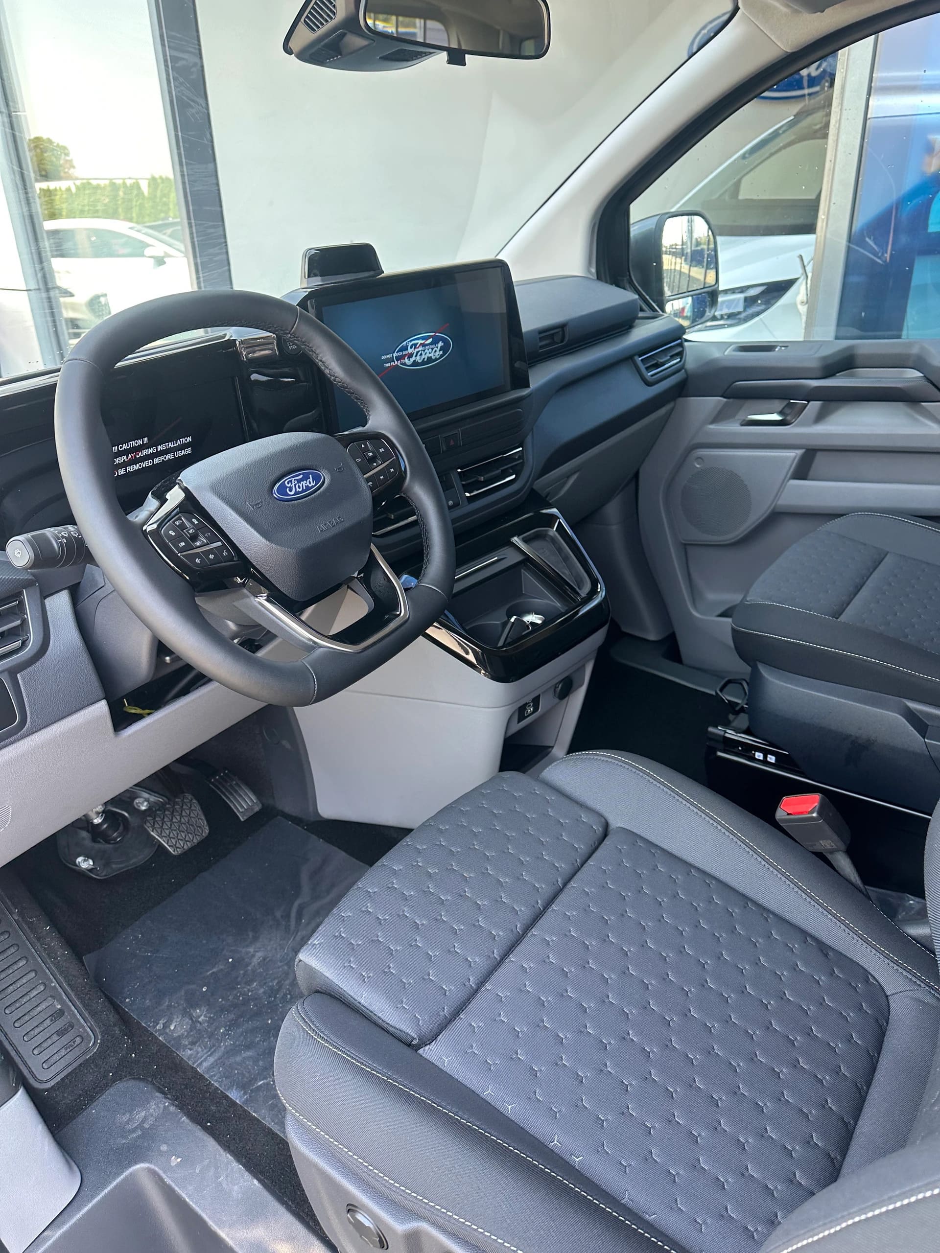 FORD Transit C combi 320 L1 2.0 Eco Limited/170CV/Aut.-image-9